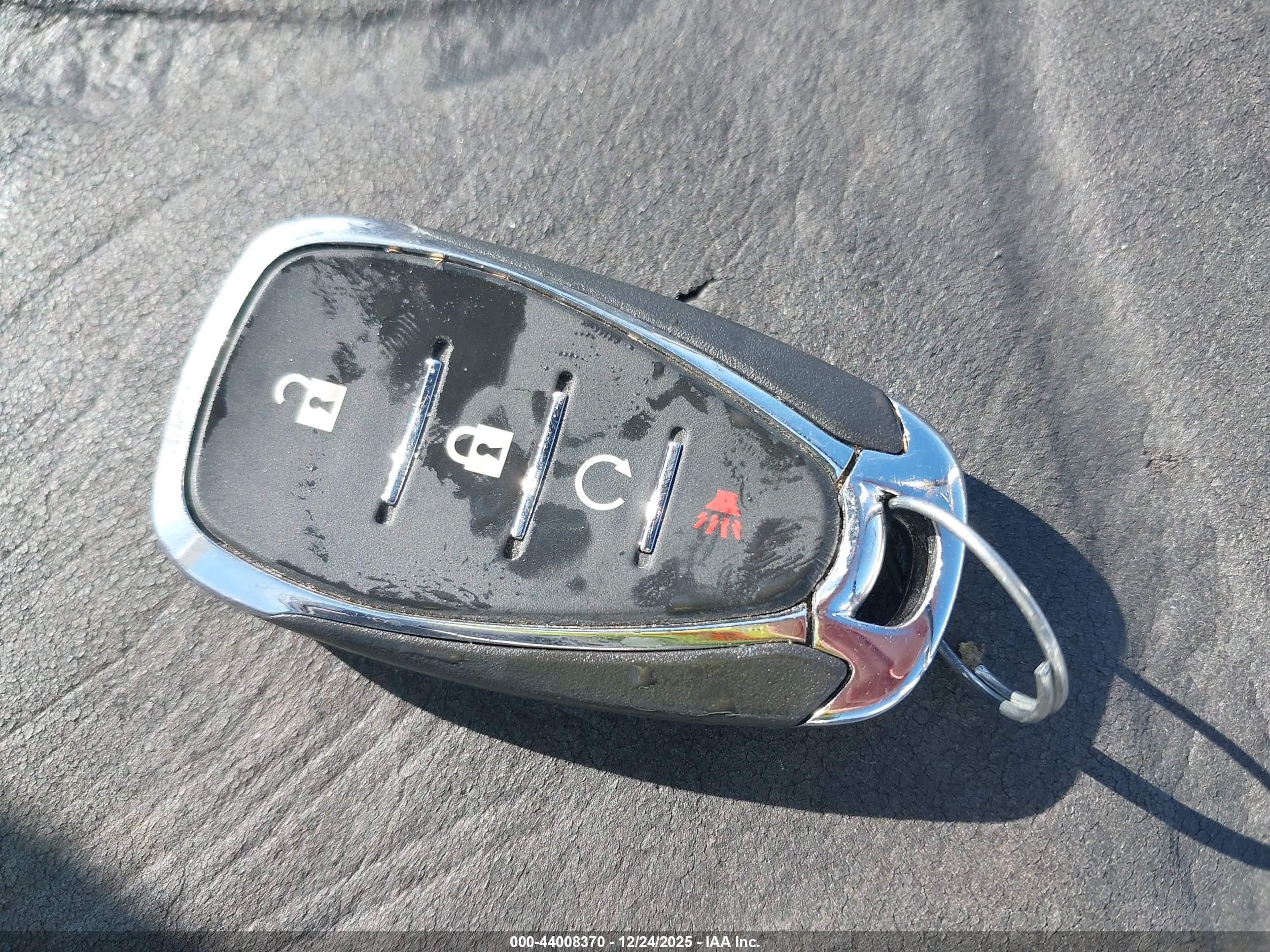 CHEVROLET TRAVERSE image 11
