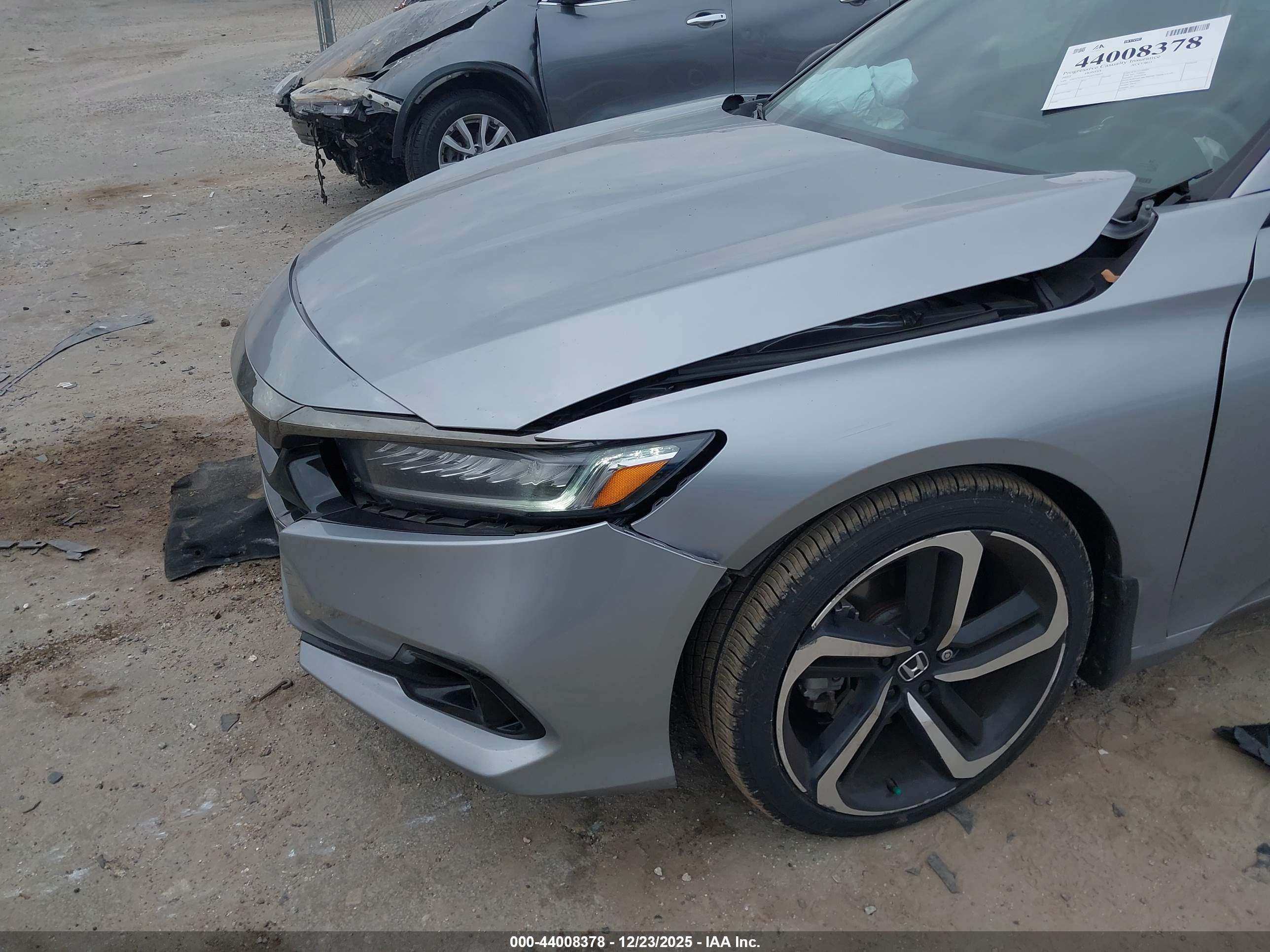 HONDA ACCORD image 6