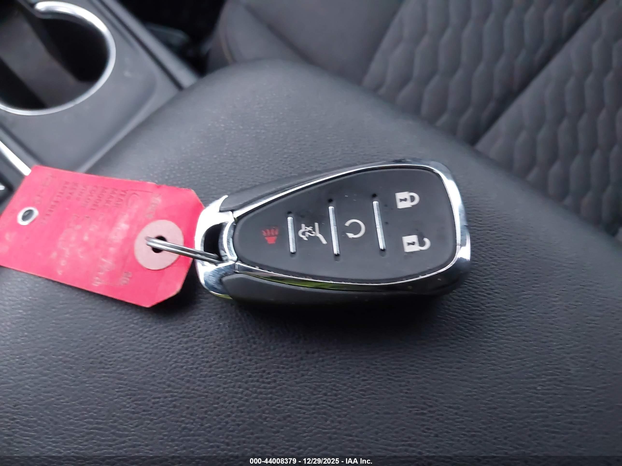 CHEVROLET EQUINOX image 11