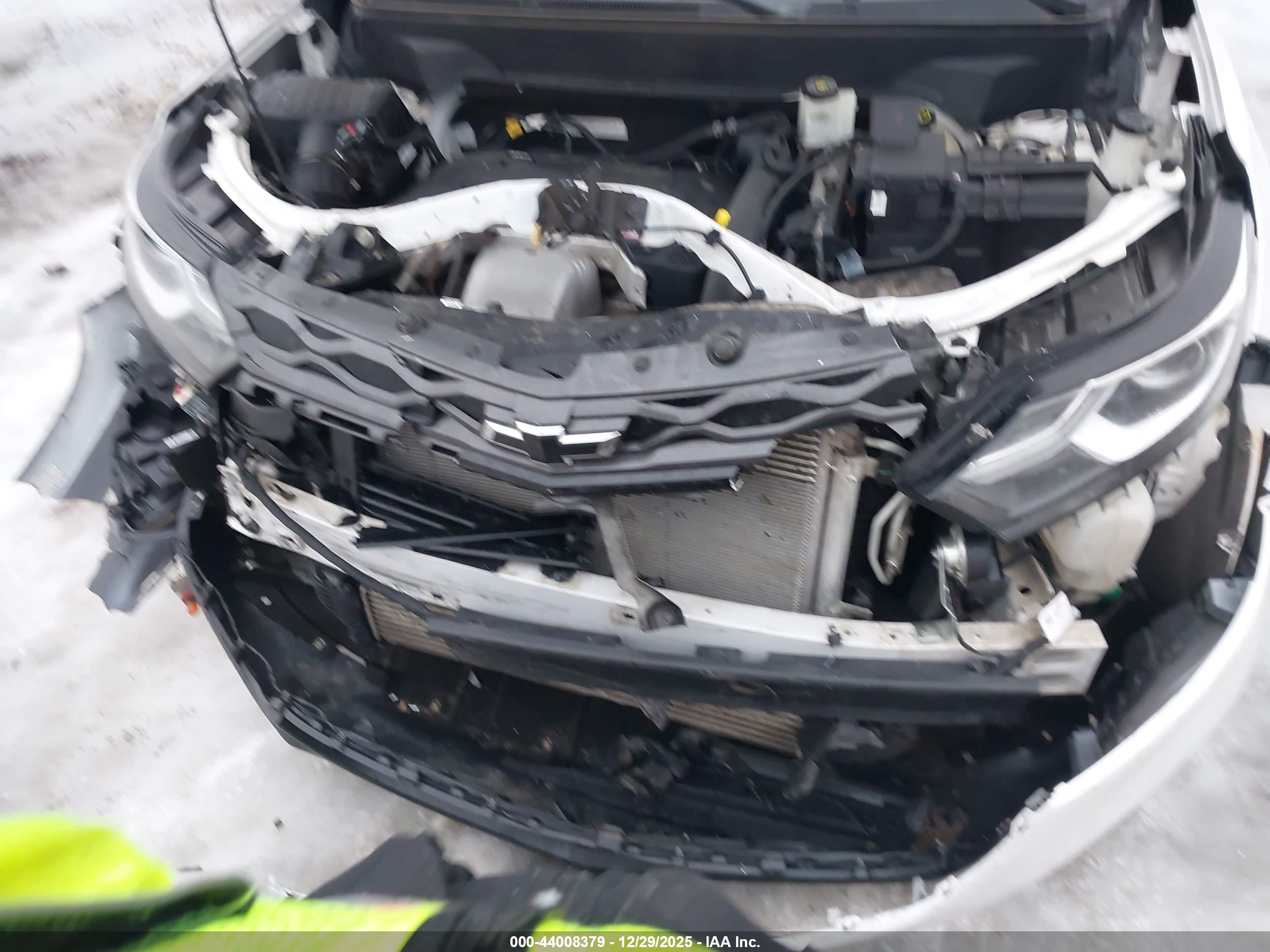 CHEVROLET EQUINOX image 6