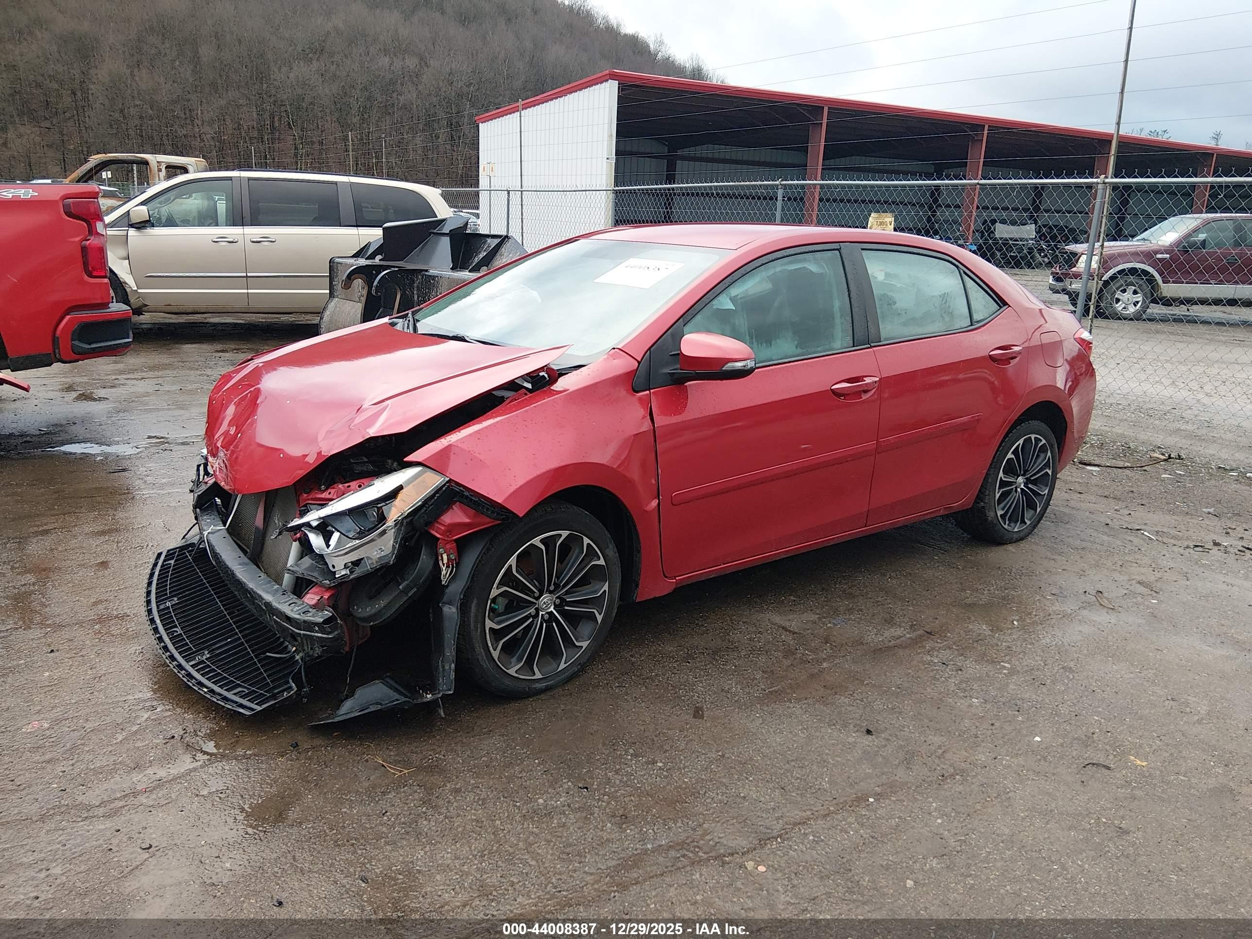 TOYOTA COROLLA image 2