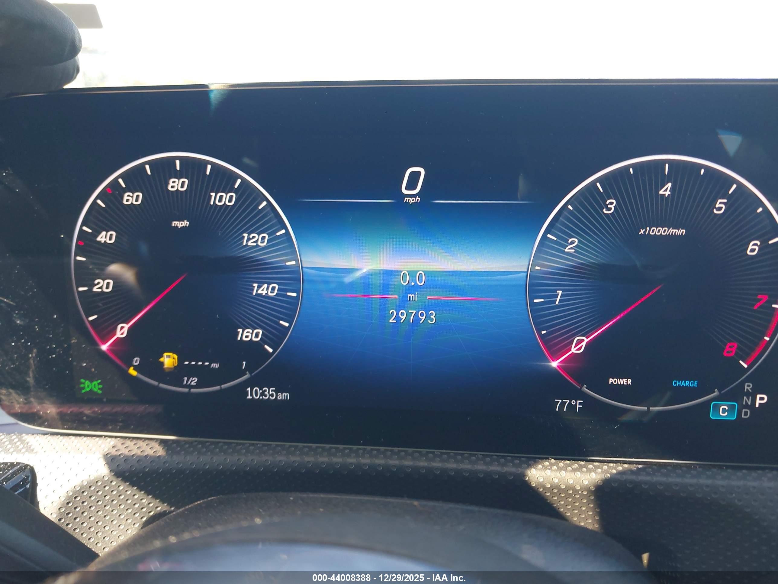 MERCEDES-BENZ CLA image 7