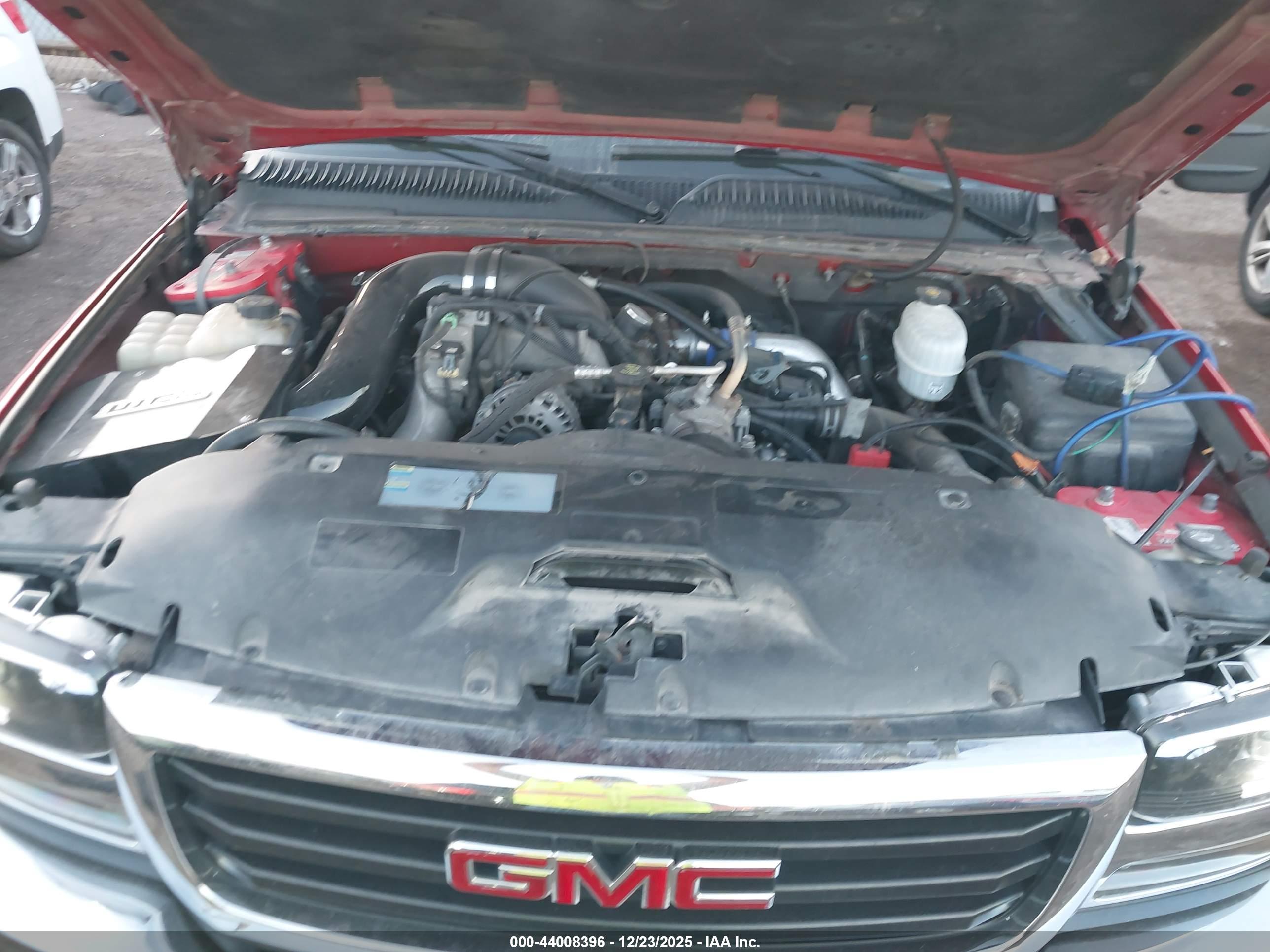 GMC SIERRA image 10
