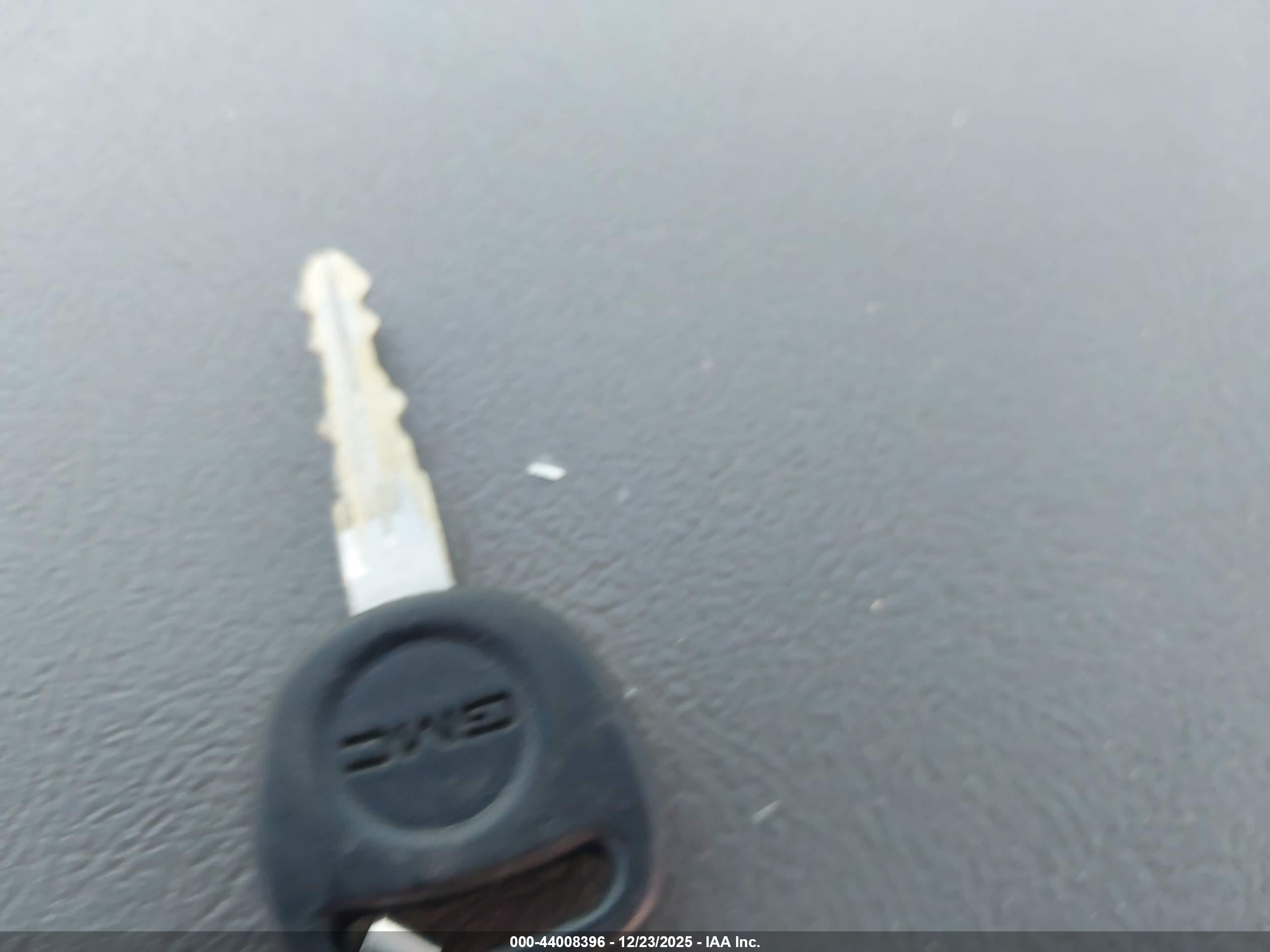 GMC SIERRA image 11
