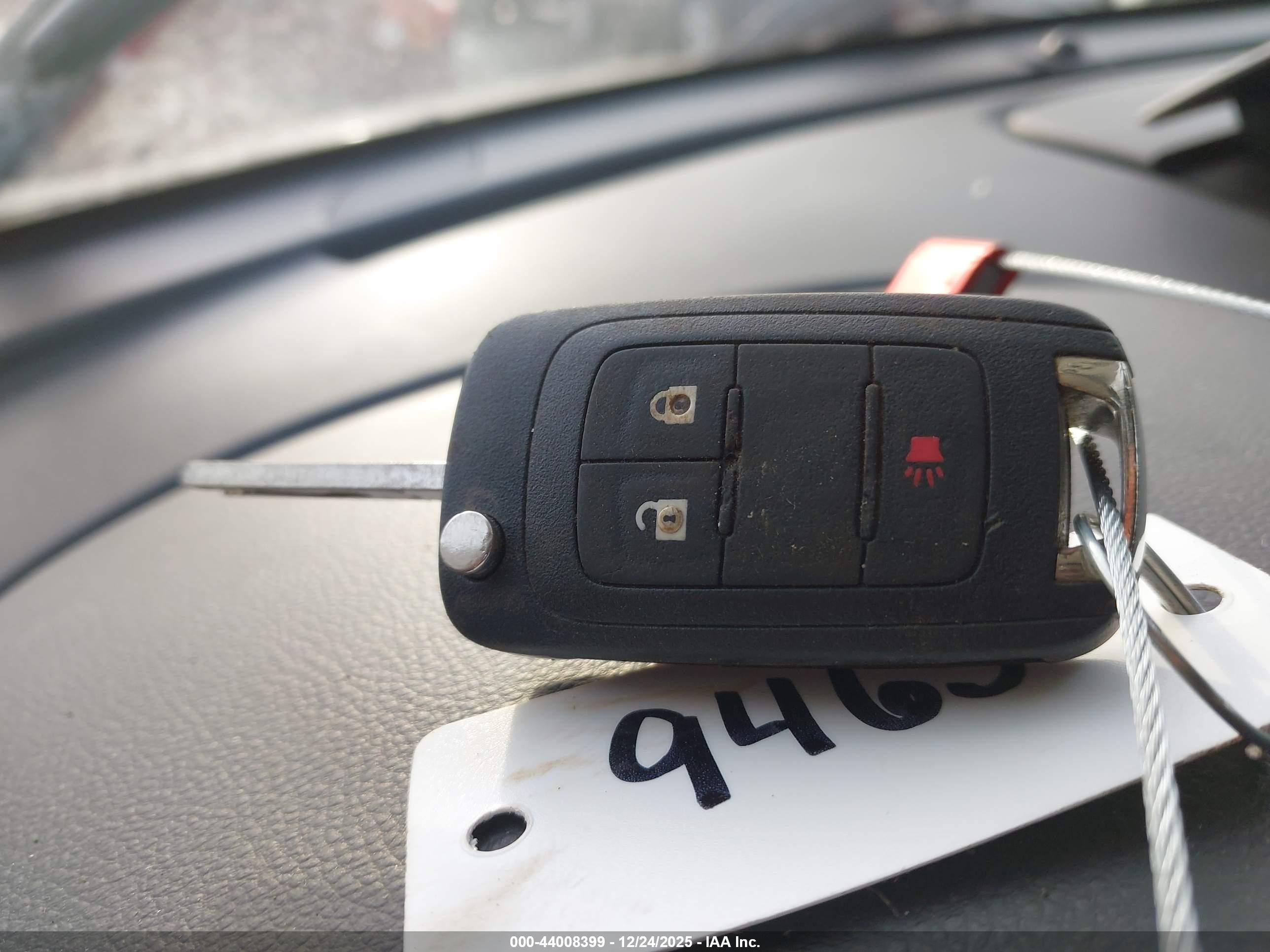 CHEVROLET EQUINOX image 11