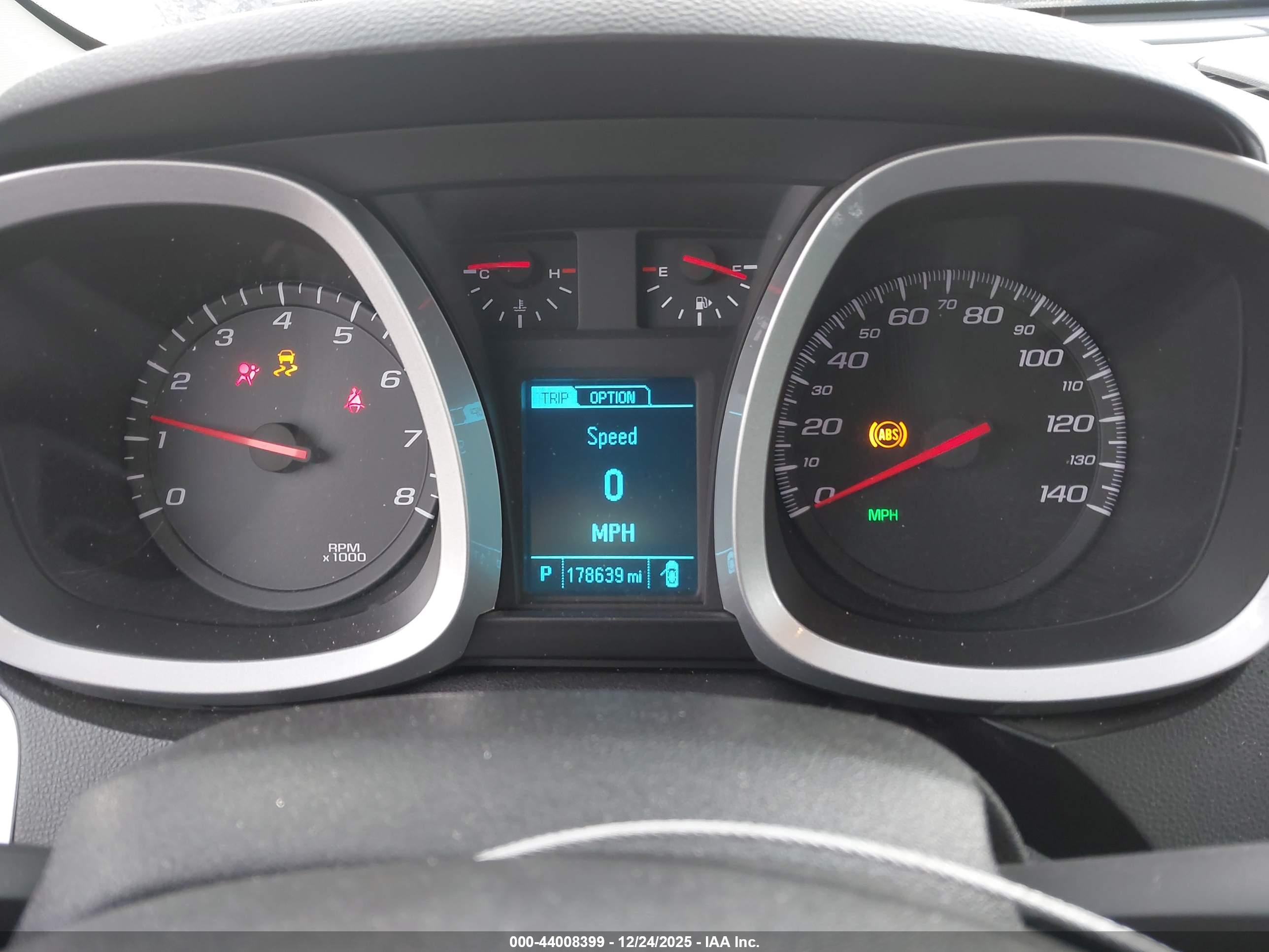 CHEVROLET EQUINOX image 7