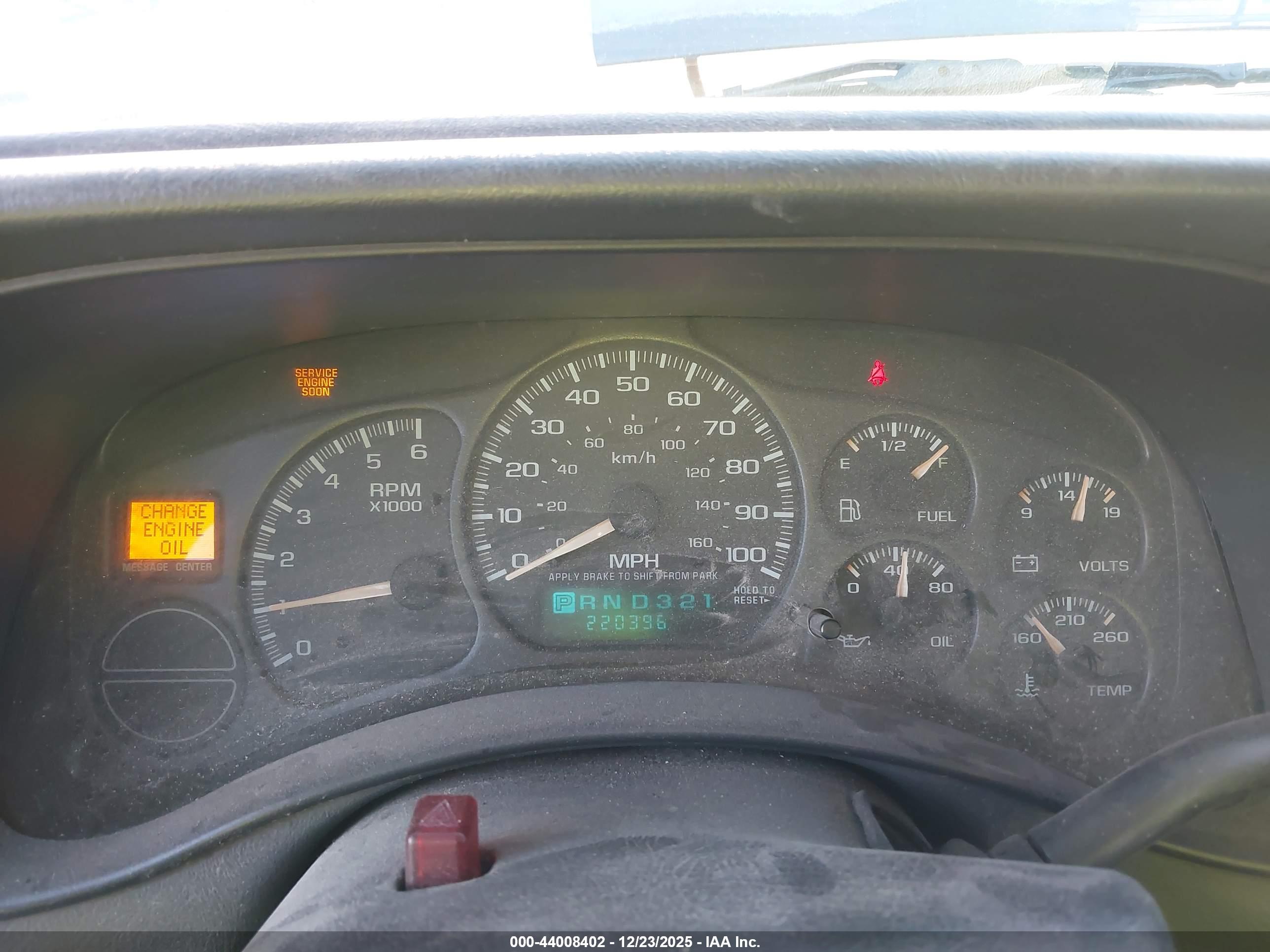 GMC SIERRA image 7