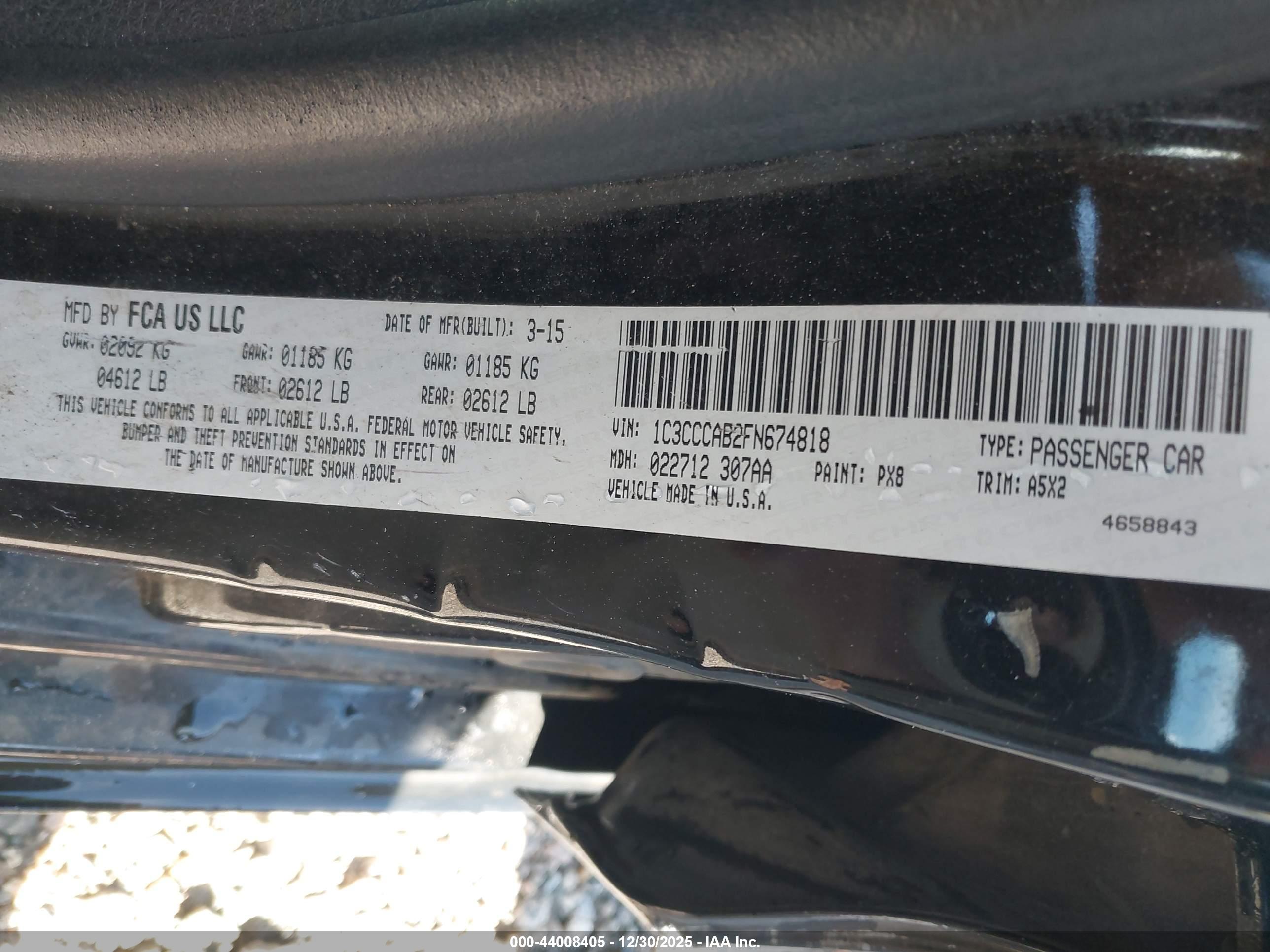 CHRYSLER 200 image 9