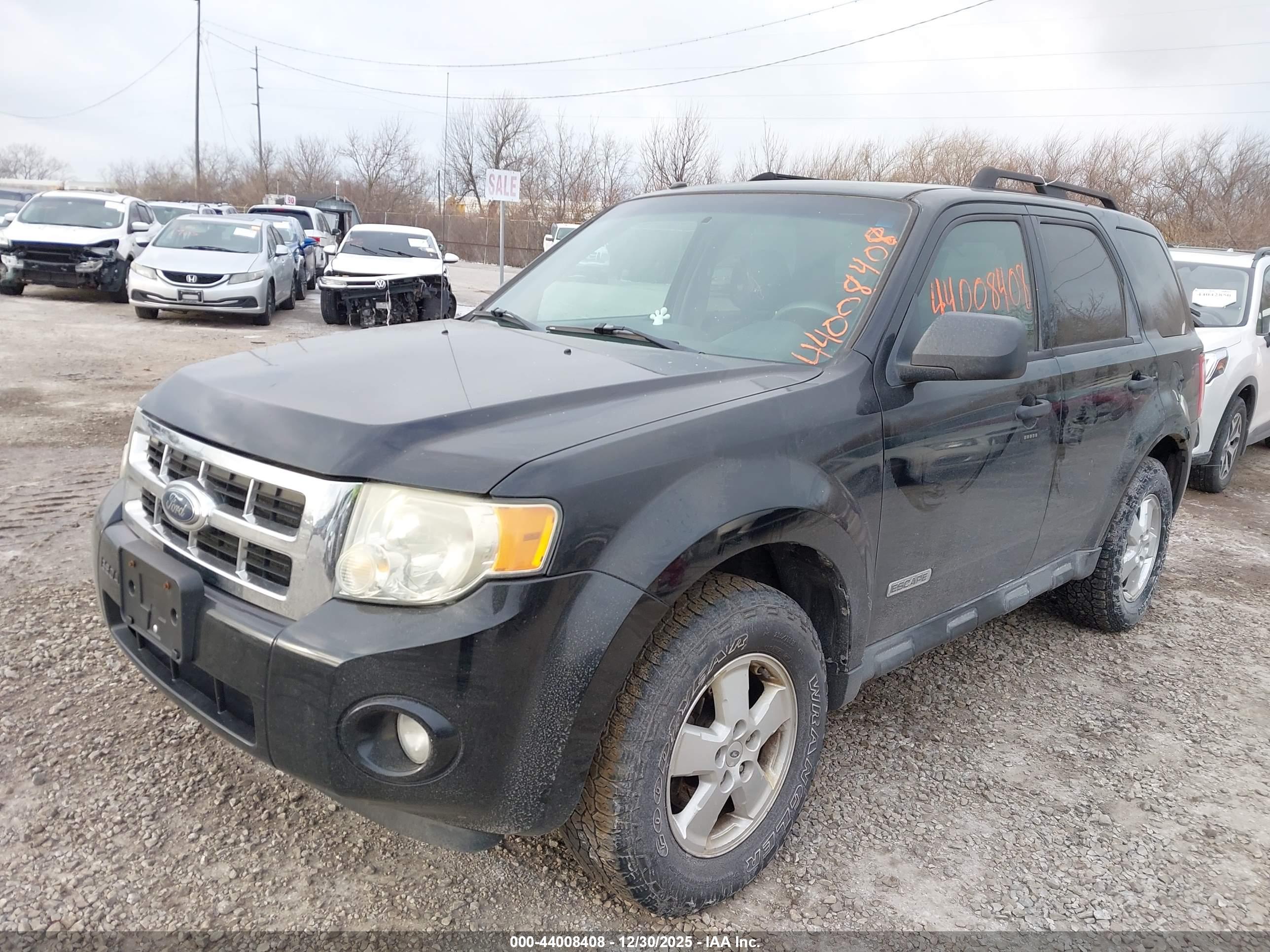 FORD ESCAPE image 2