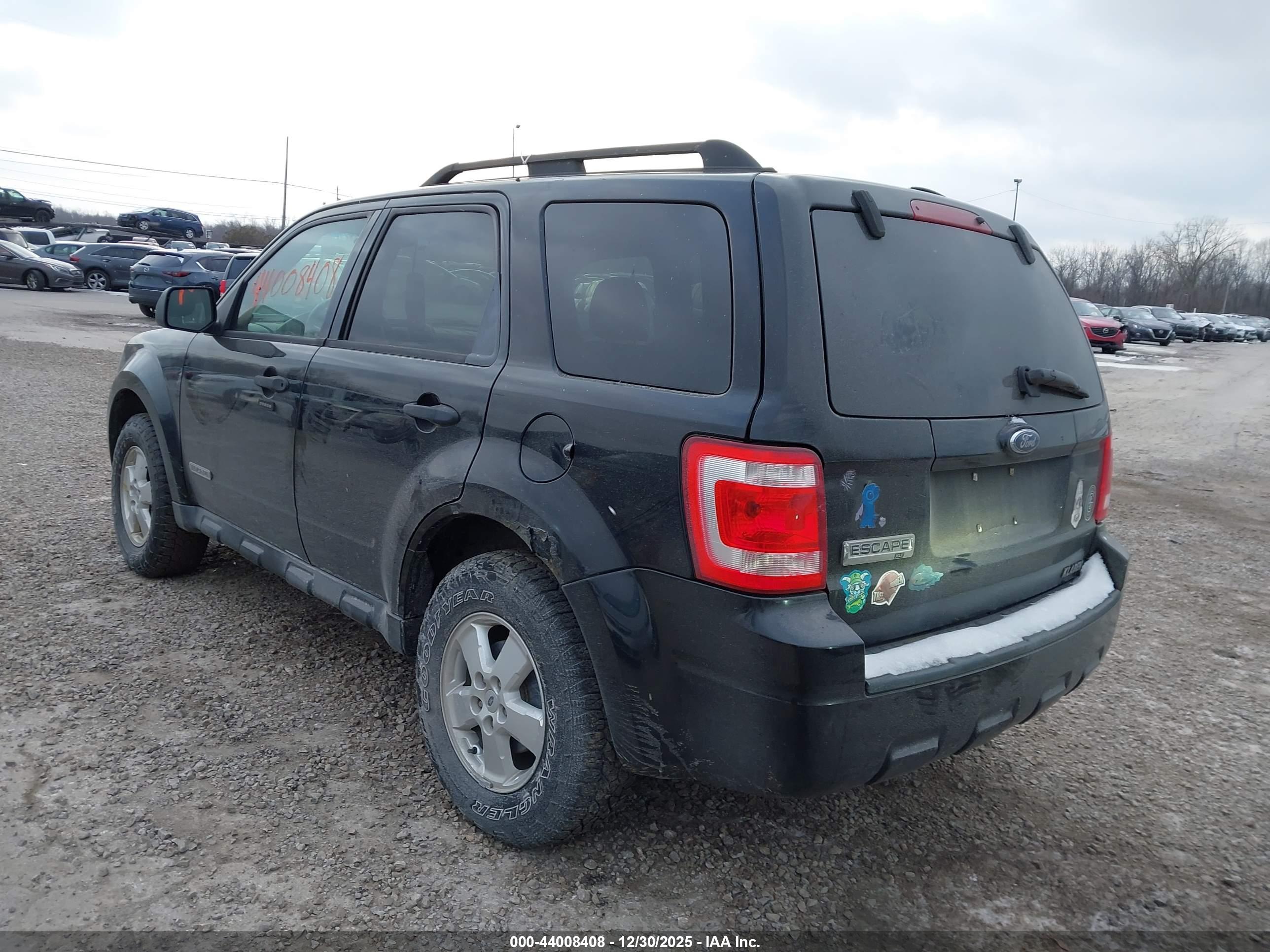 FORD ESCAPE image 3
