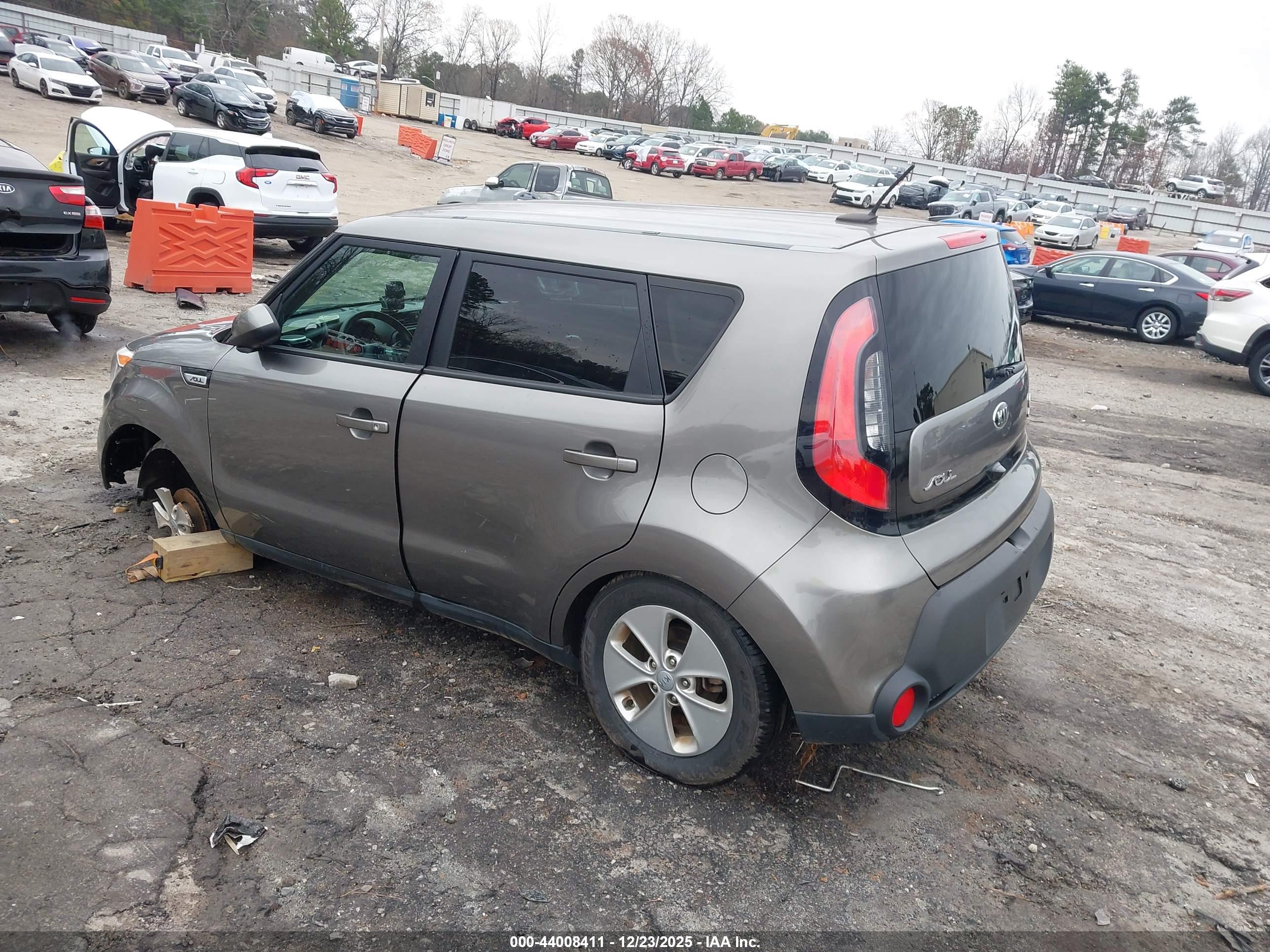 KIA SOUL image 3