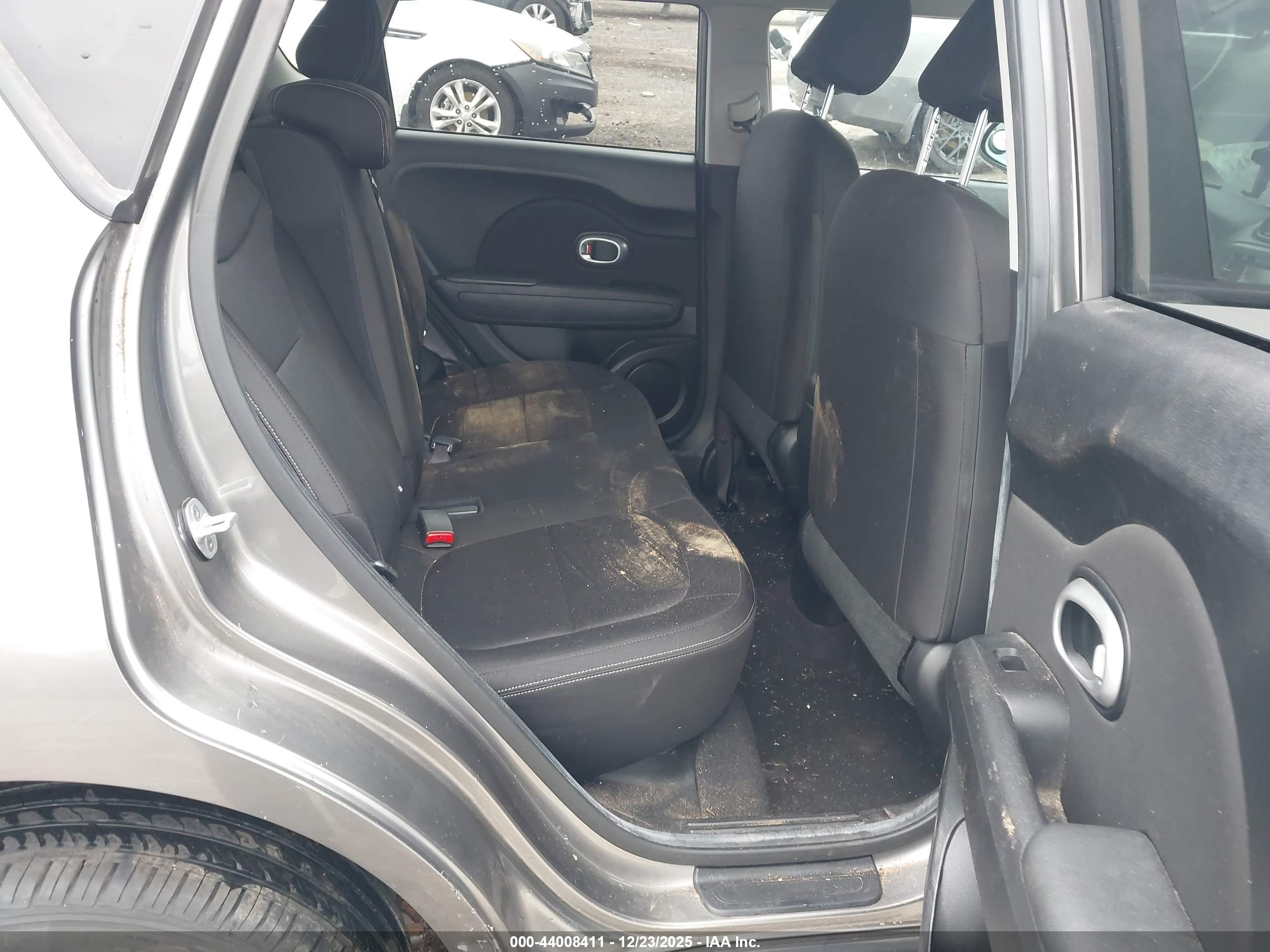 KIA SOUL image 8