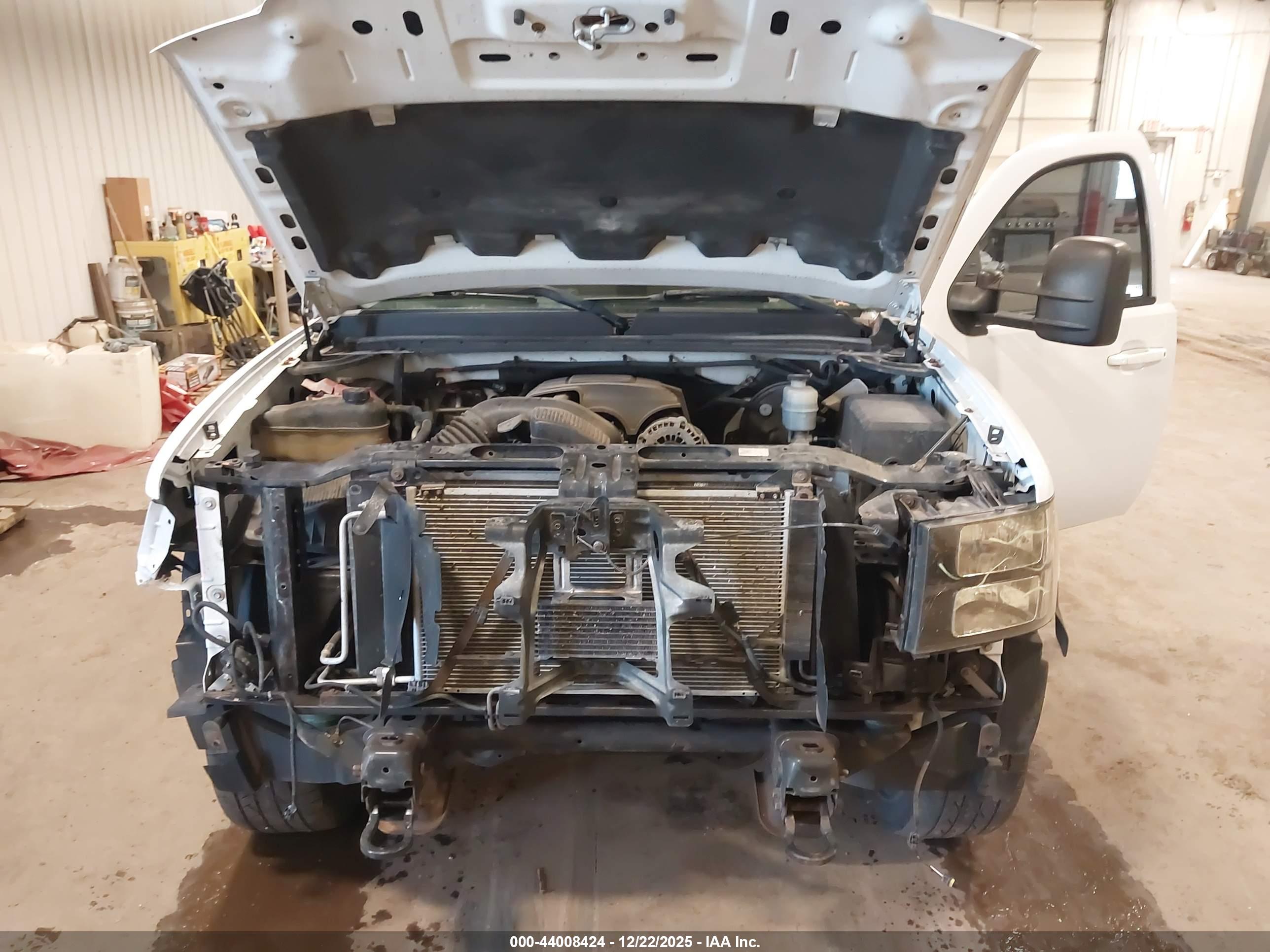 GMC SIERRA image 10