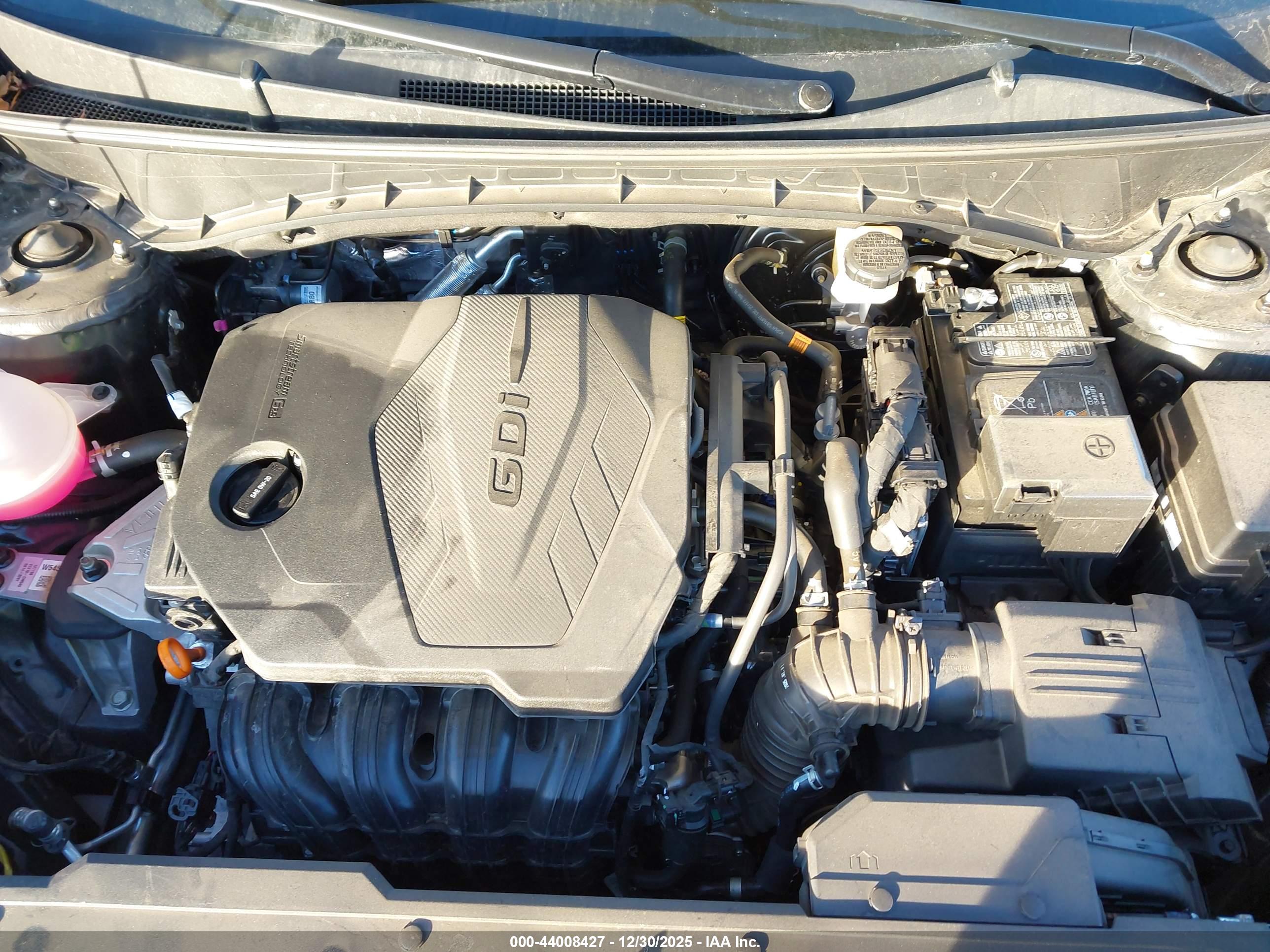 HYUNDAI TUCSON image 10