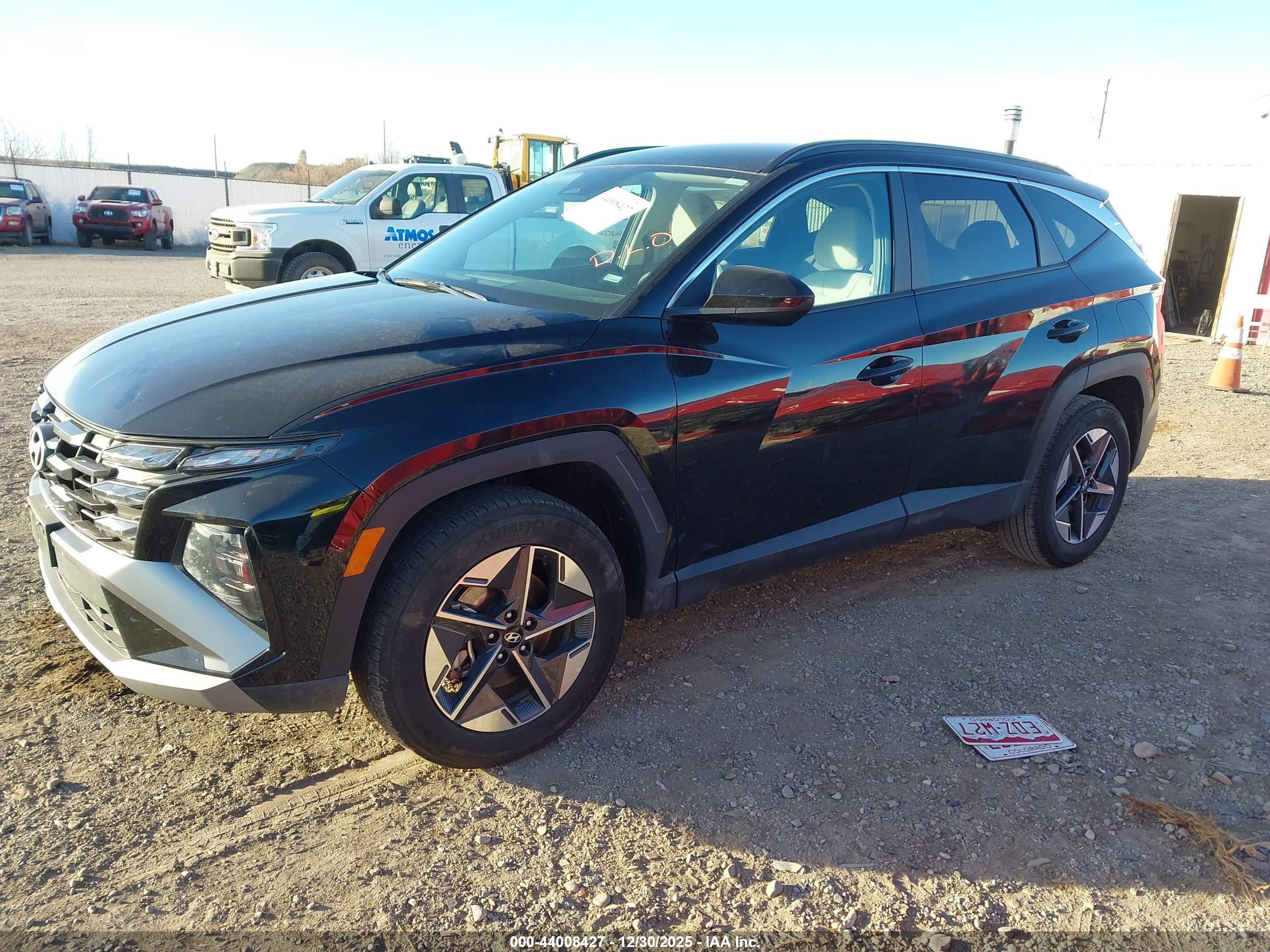 HYUNDAI TUCSON image 2