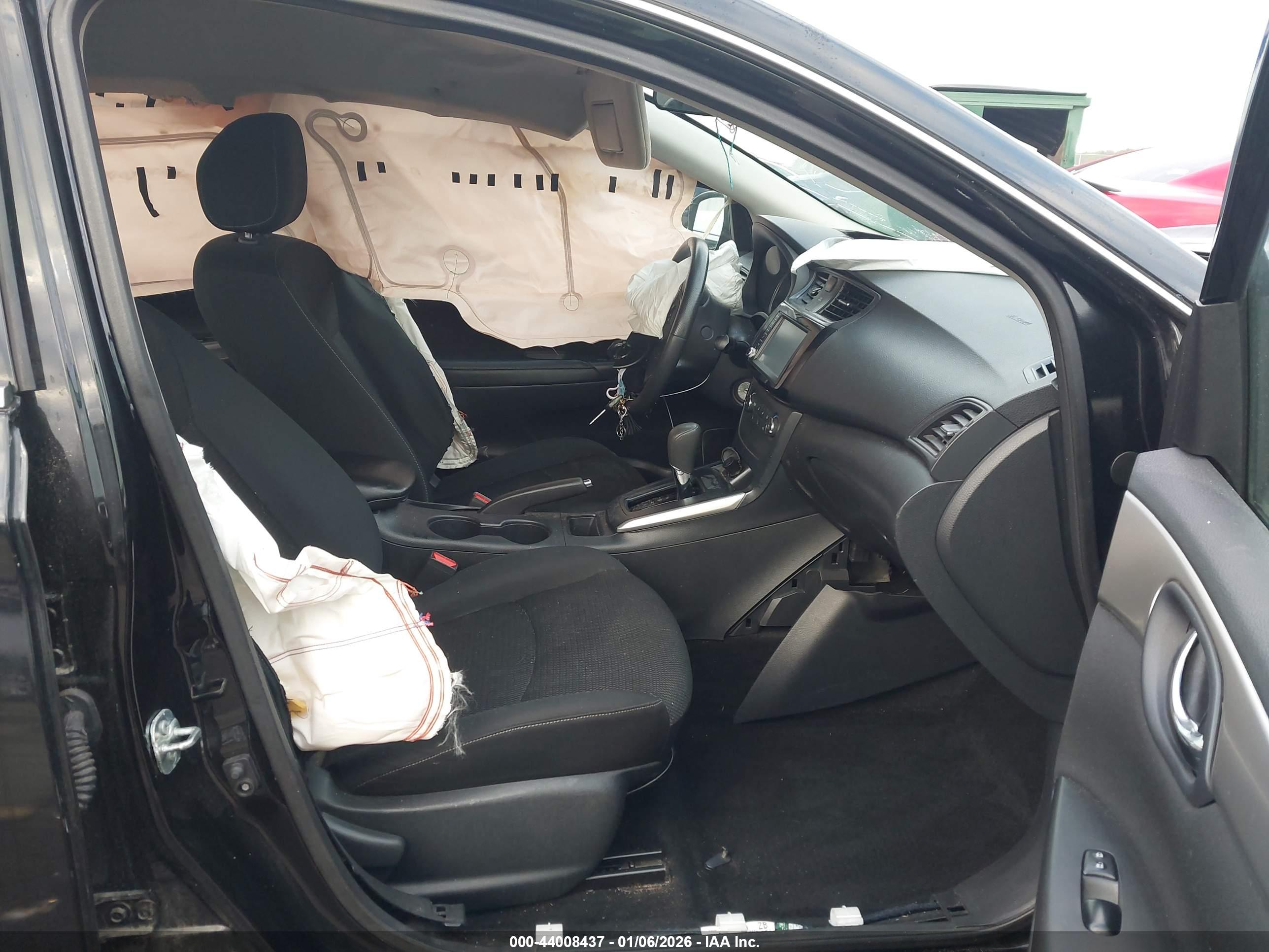 NISSAN SENTRA image 5