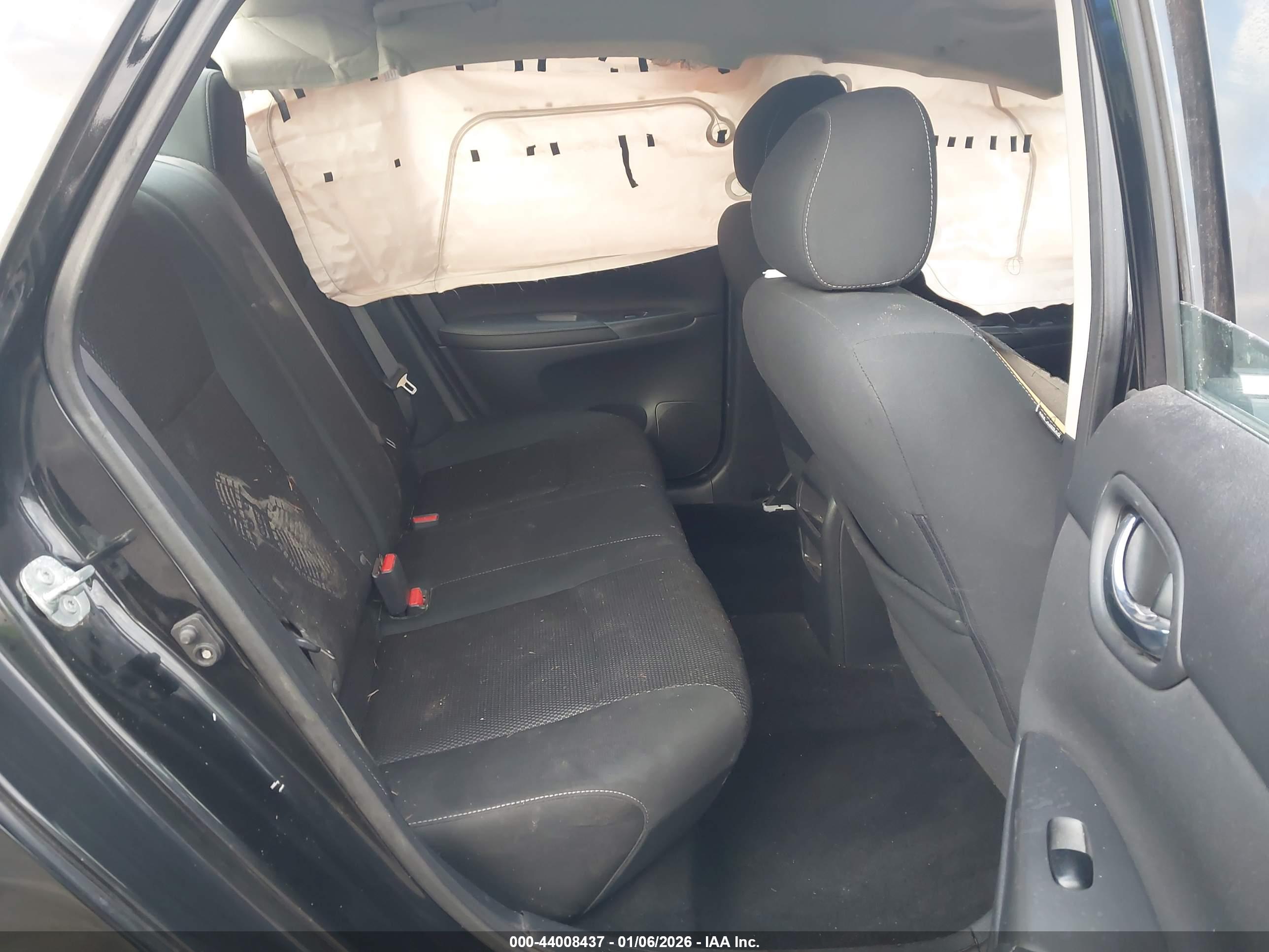 NISSAN SENTRA image 8