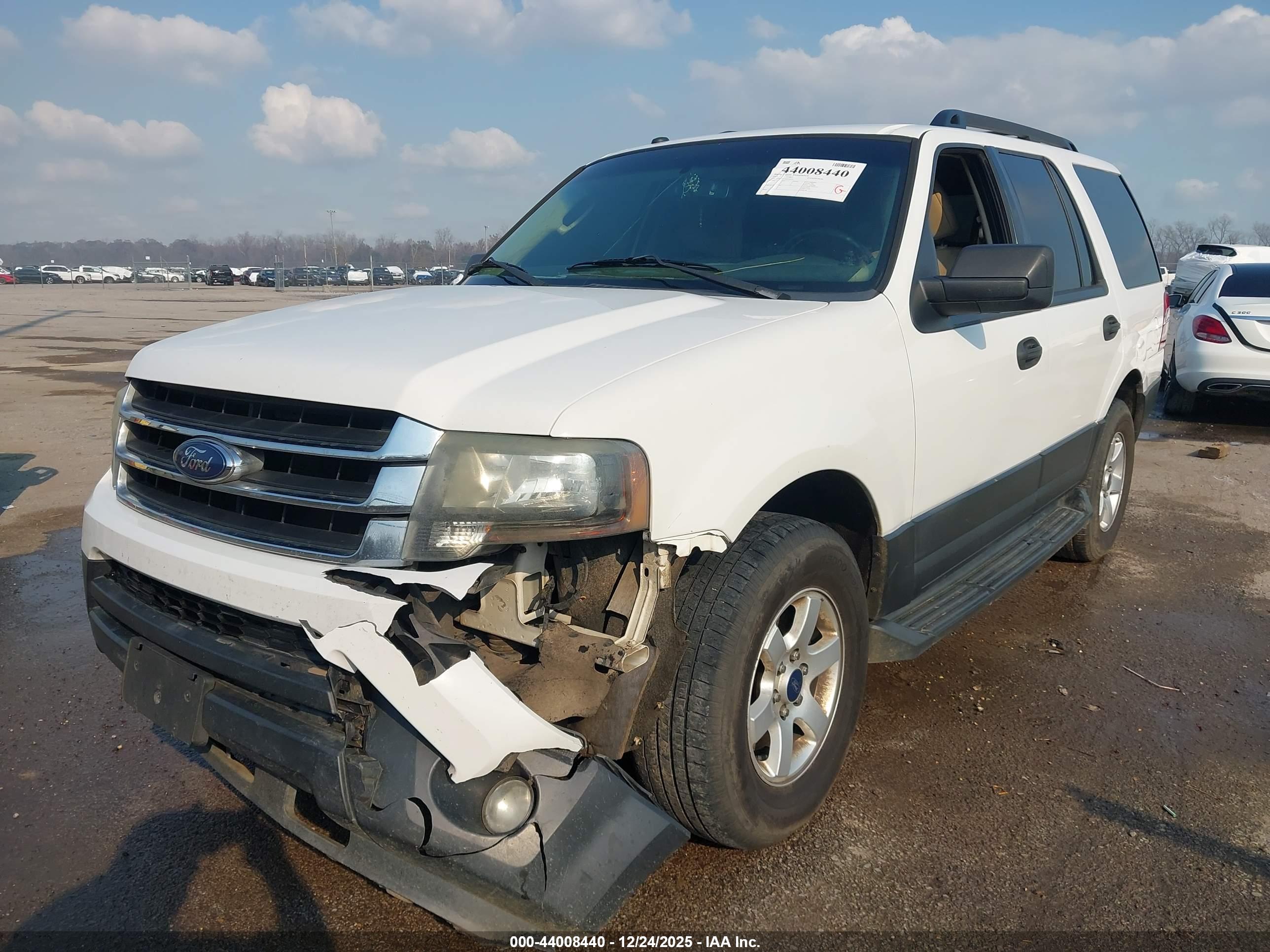 FORD EXPEDITION image 2