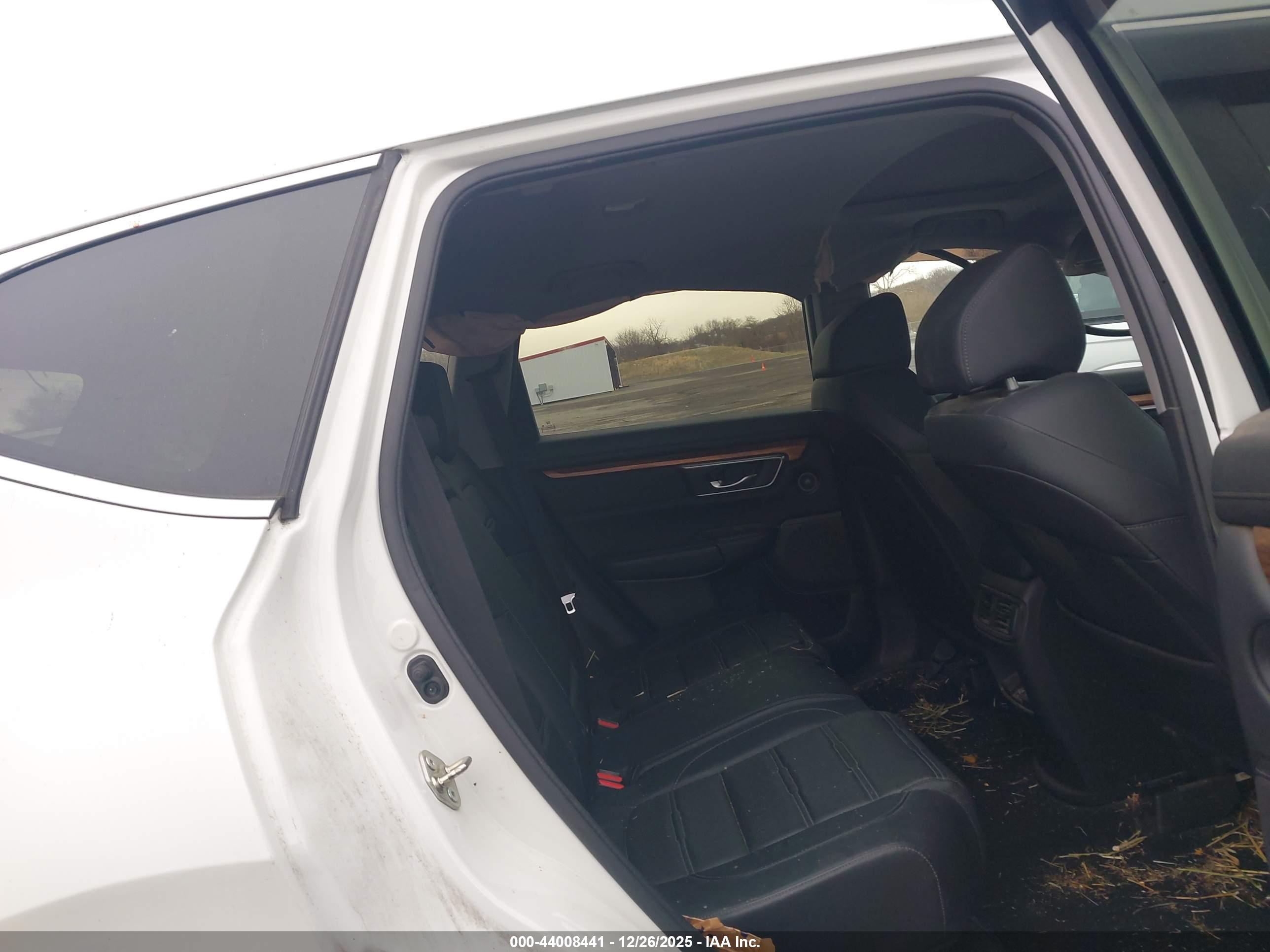 HONDA CR-V image 8