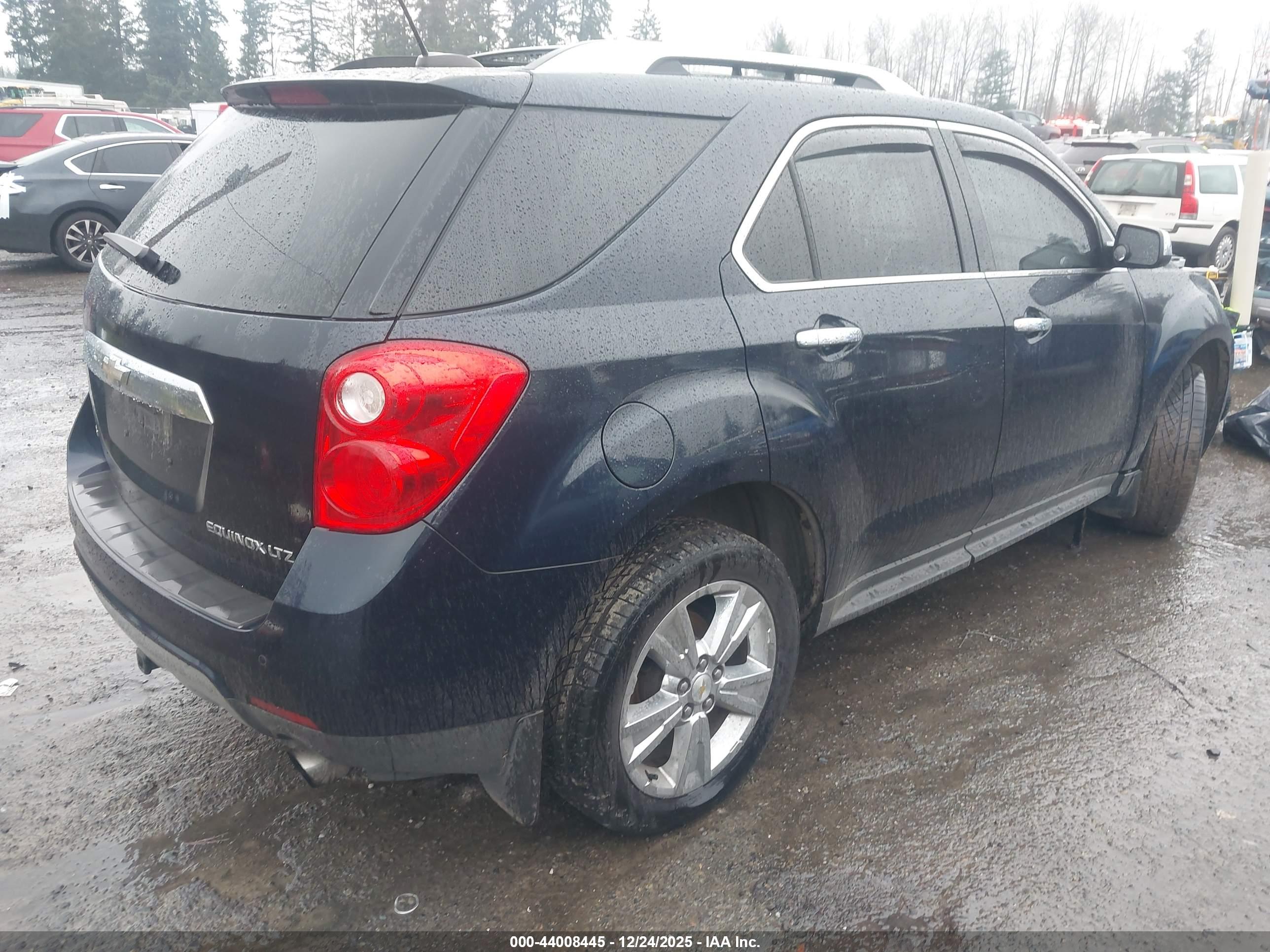 CHEVROLET EQUINOX image 4