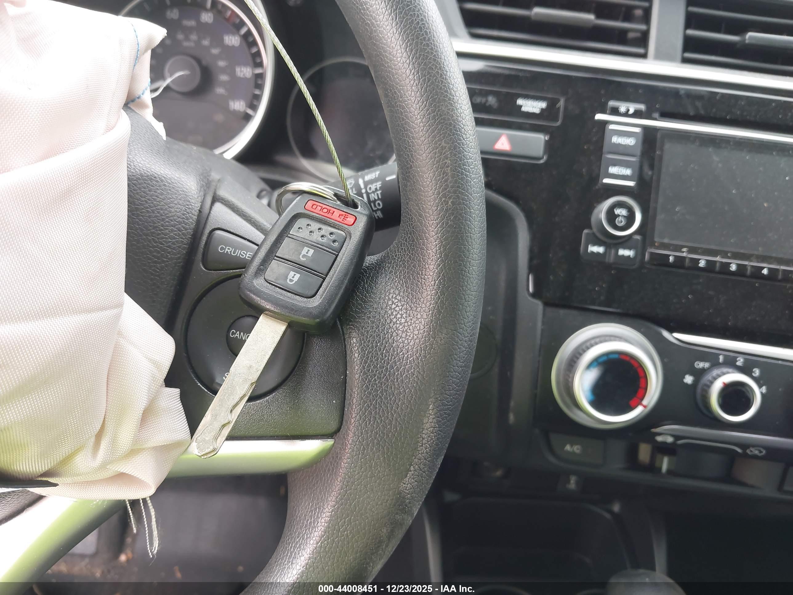 HONDA FIT image 11