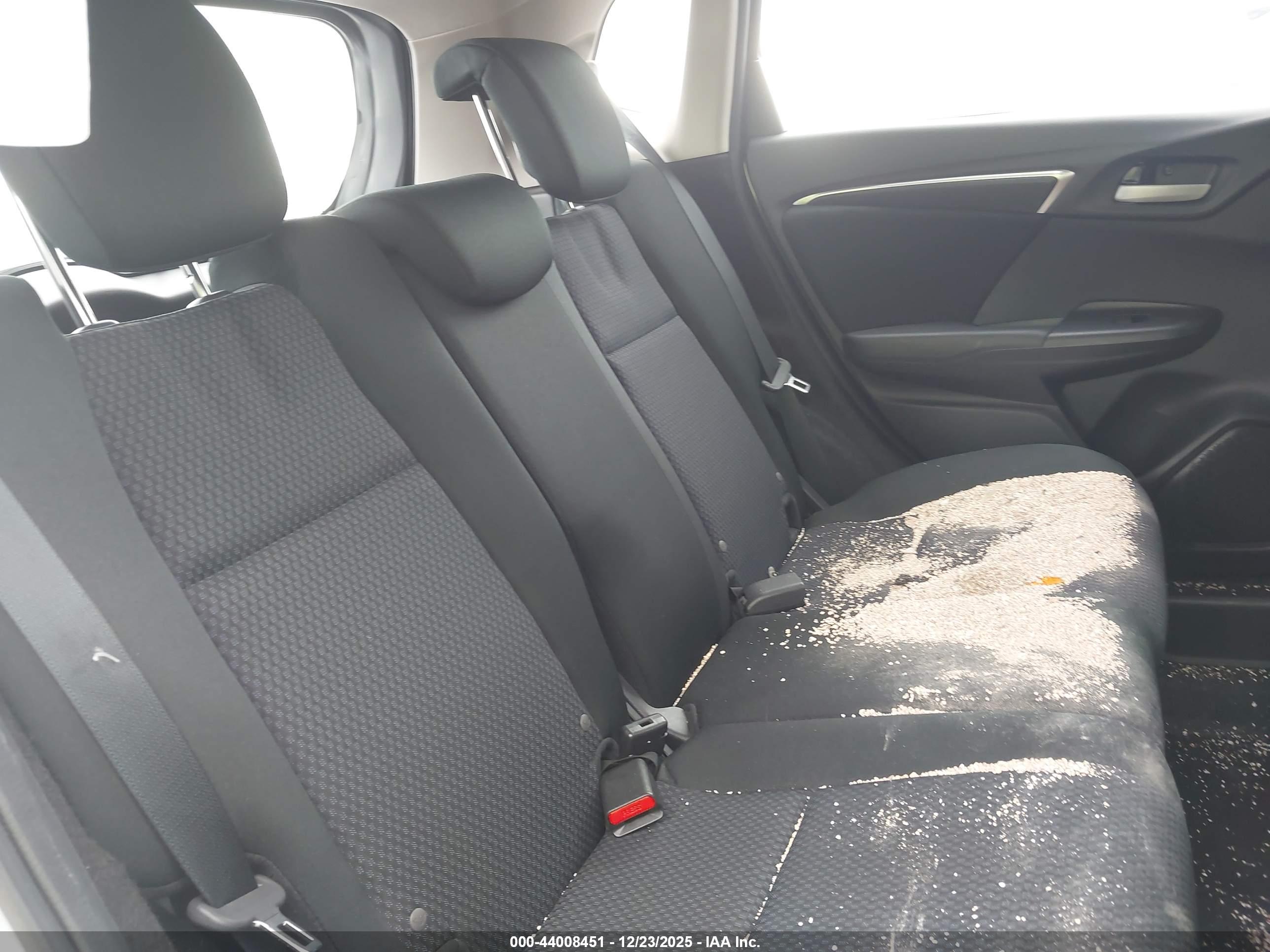 HONDA FIT image 8