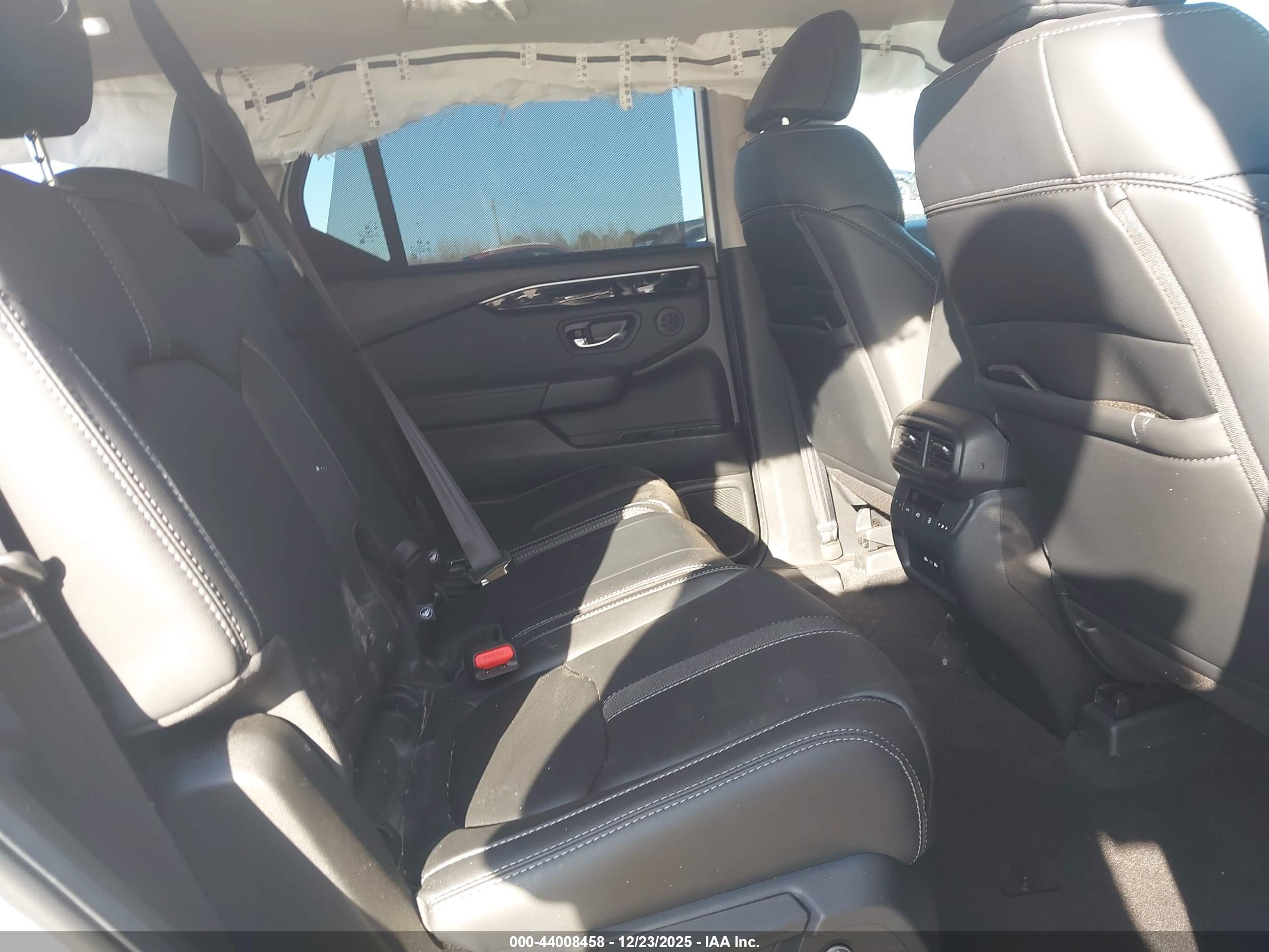 HONDA PILOT image 8