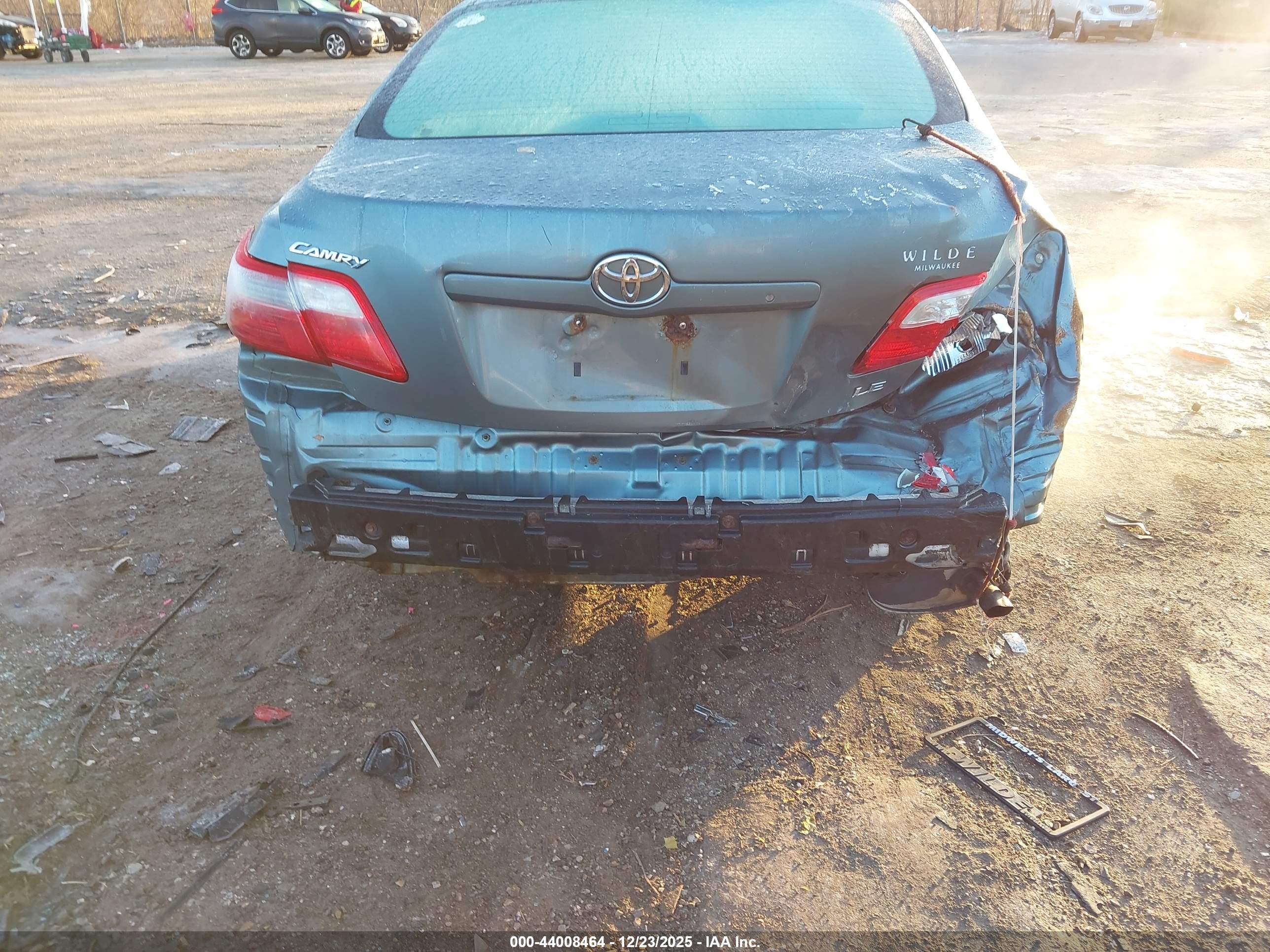 TOYOTA CAMRY image 6