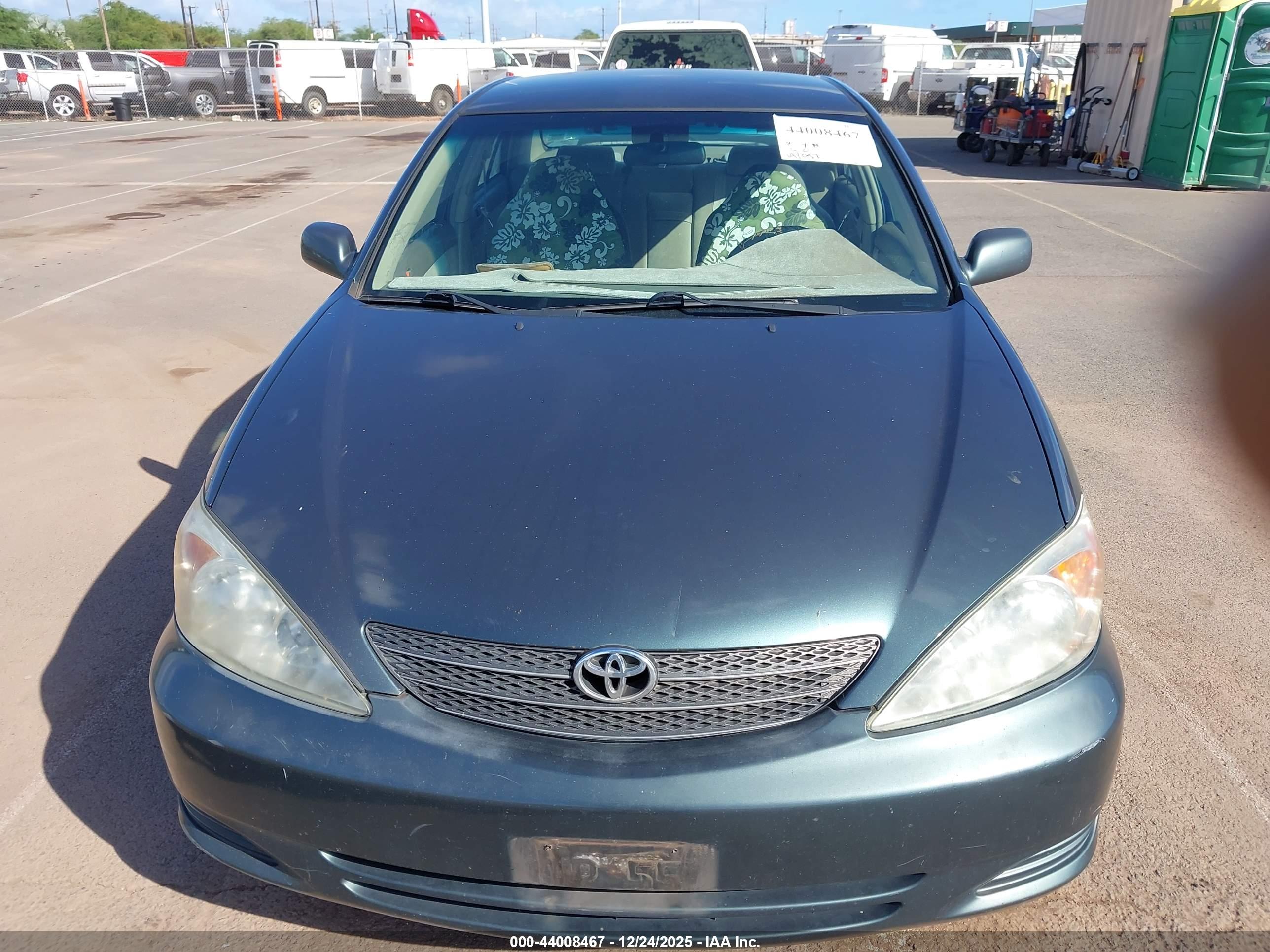 TOYOTA CAMRY image 6