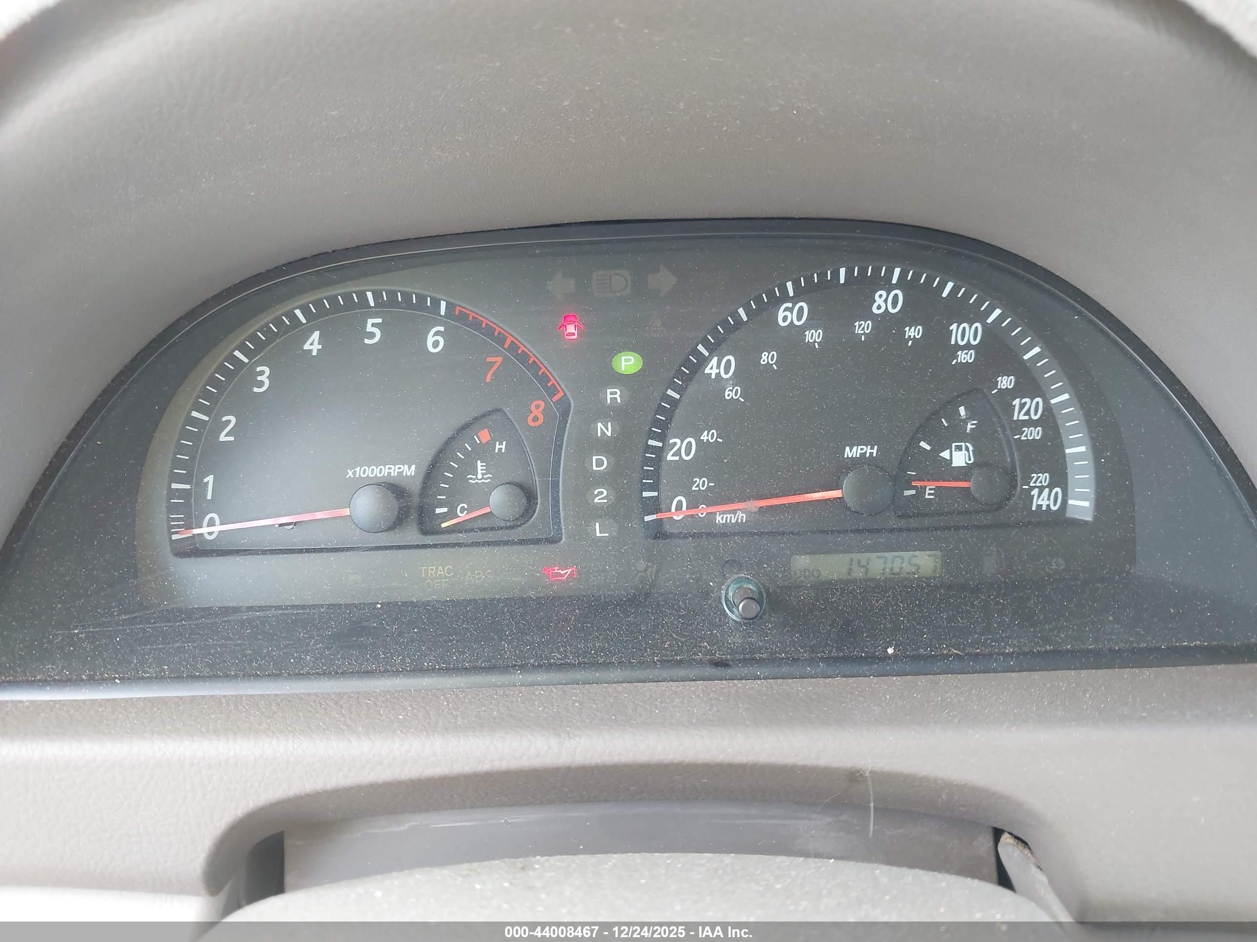 TOYOTA CAMRY image 7