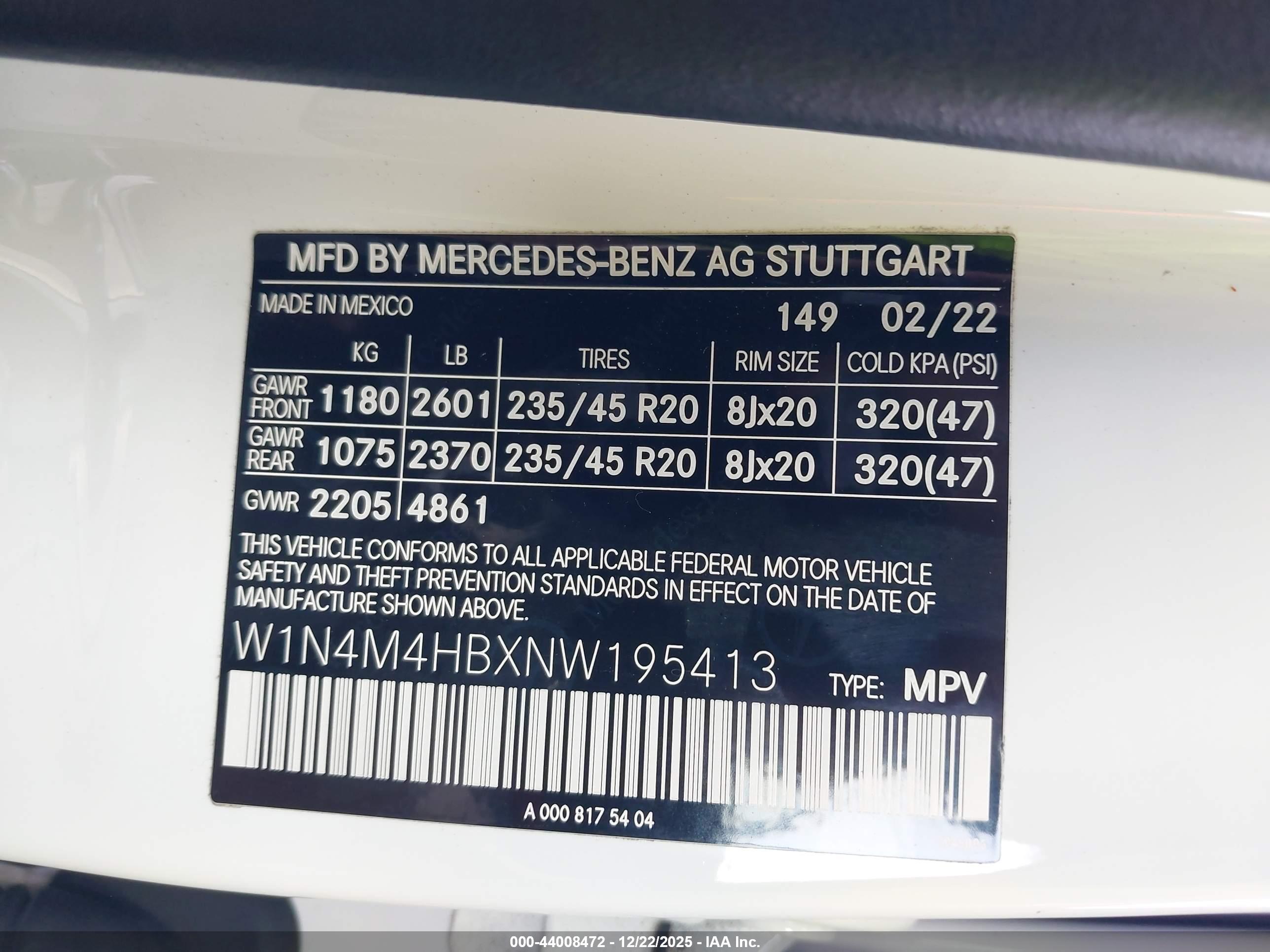 MERCEDES-BENZ GLB image 9