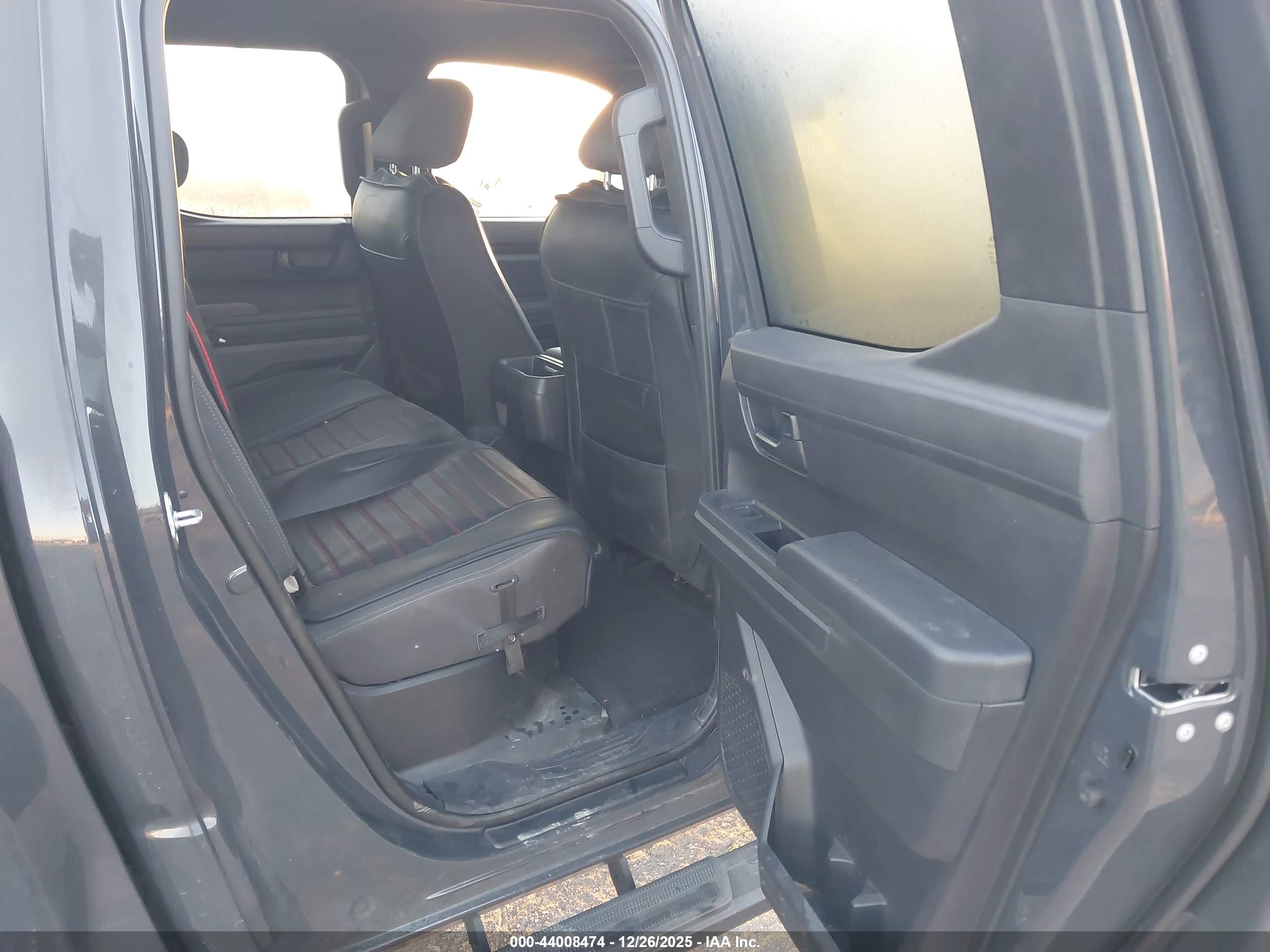 TOYOTA TACOMA image 8
