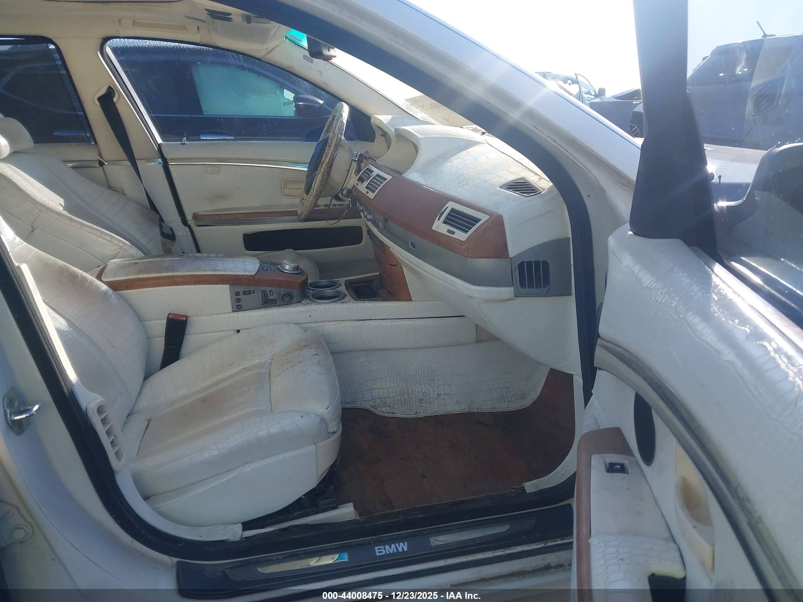 BMW 750LI image 5