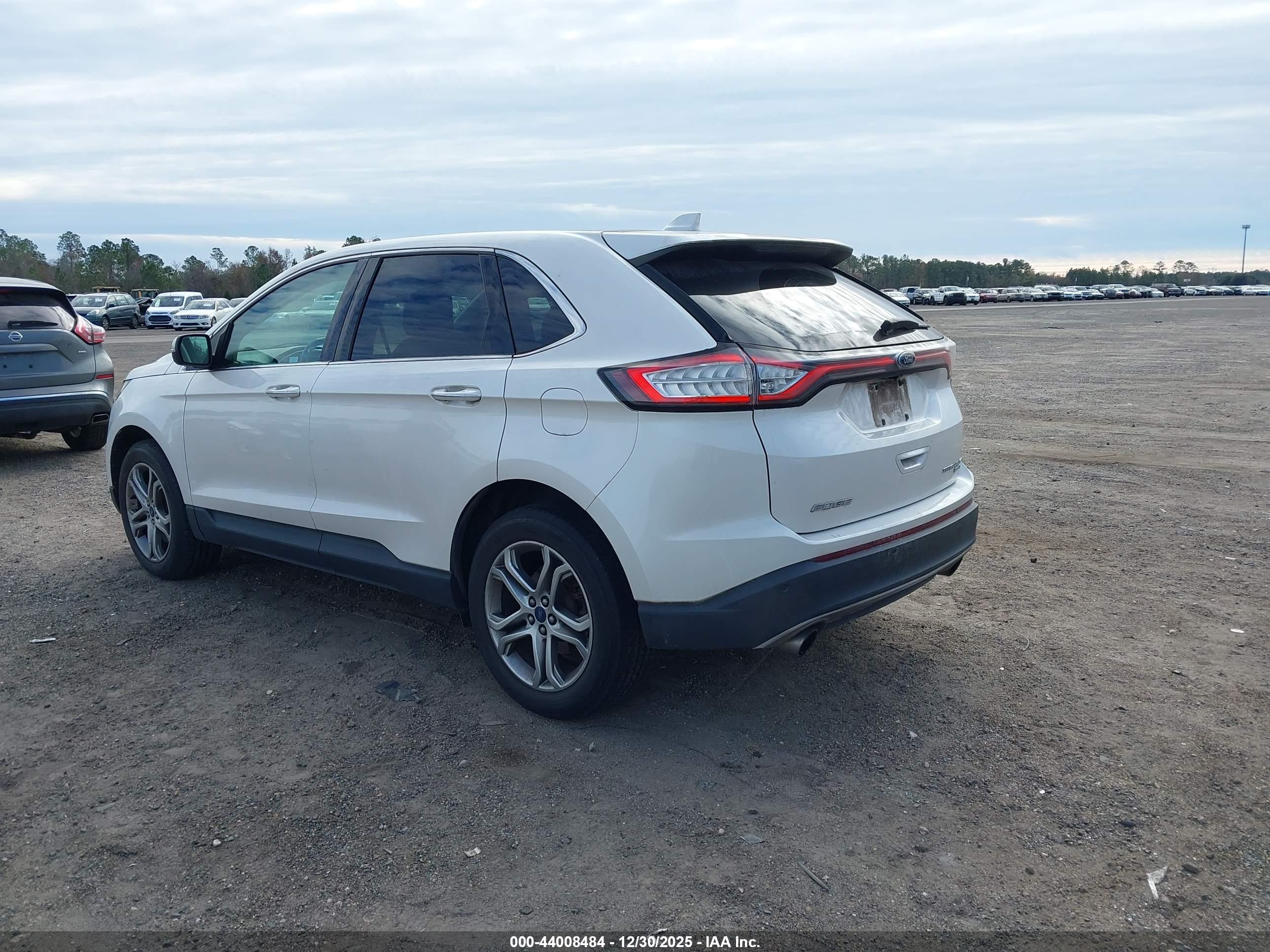 FORD EDGE image 3