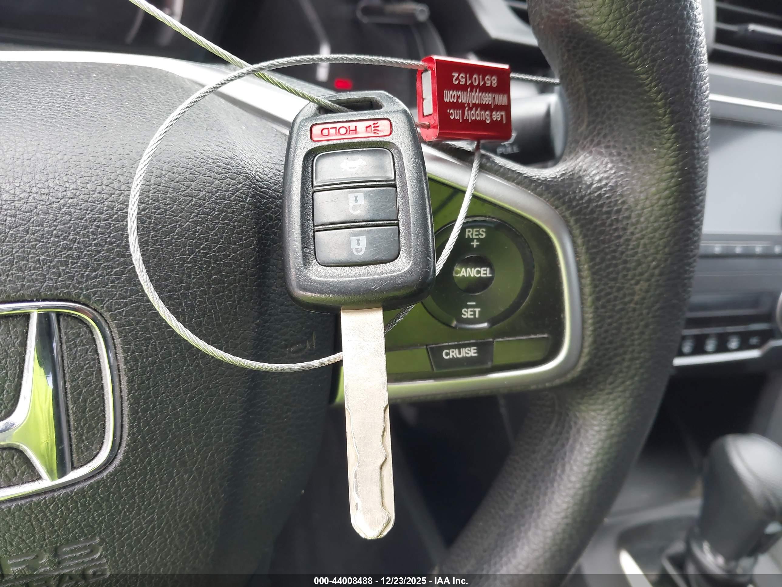 HONDA CIVIC image 11