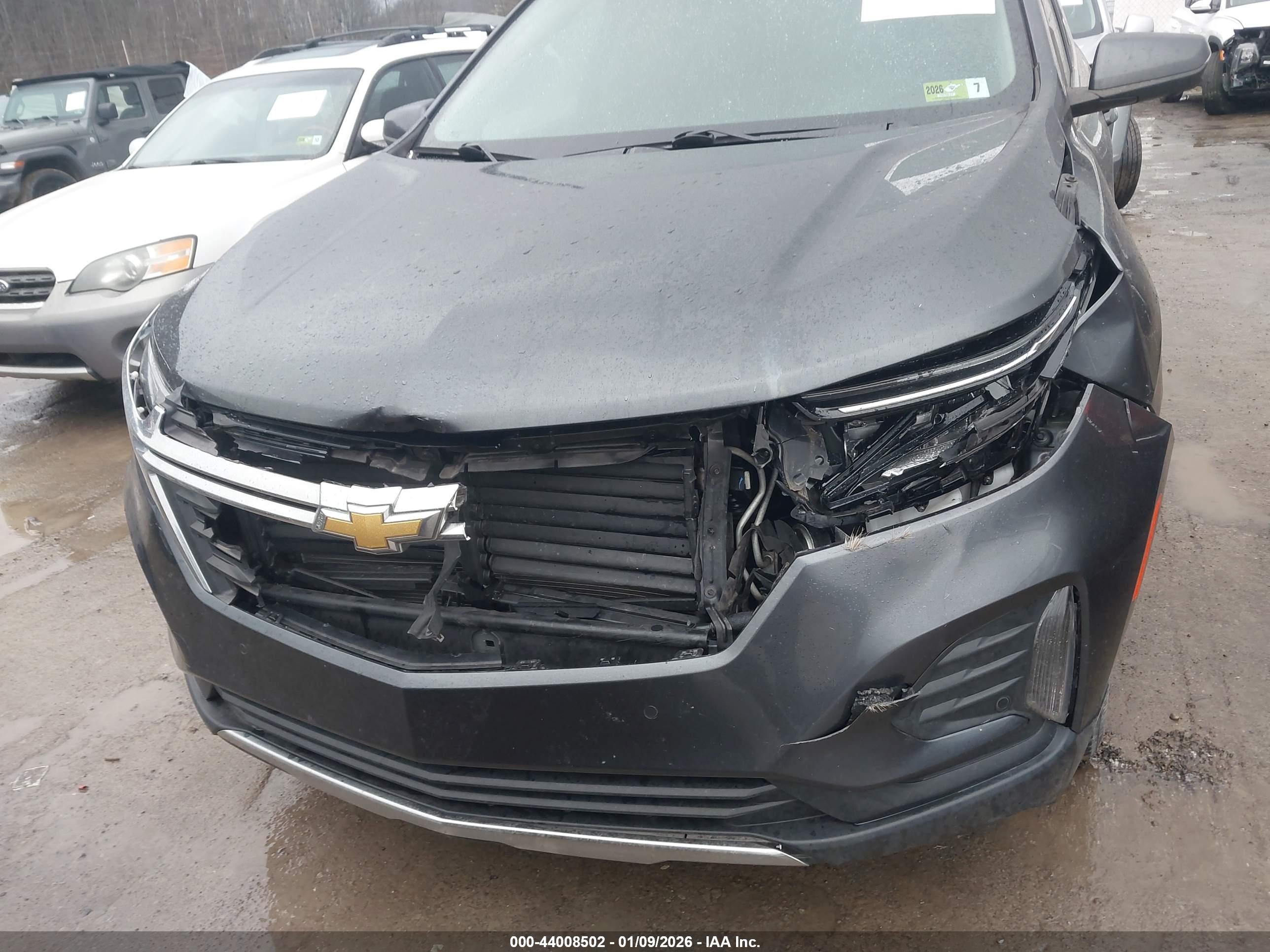 CHEVROLET EQUINOX image 6