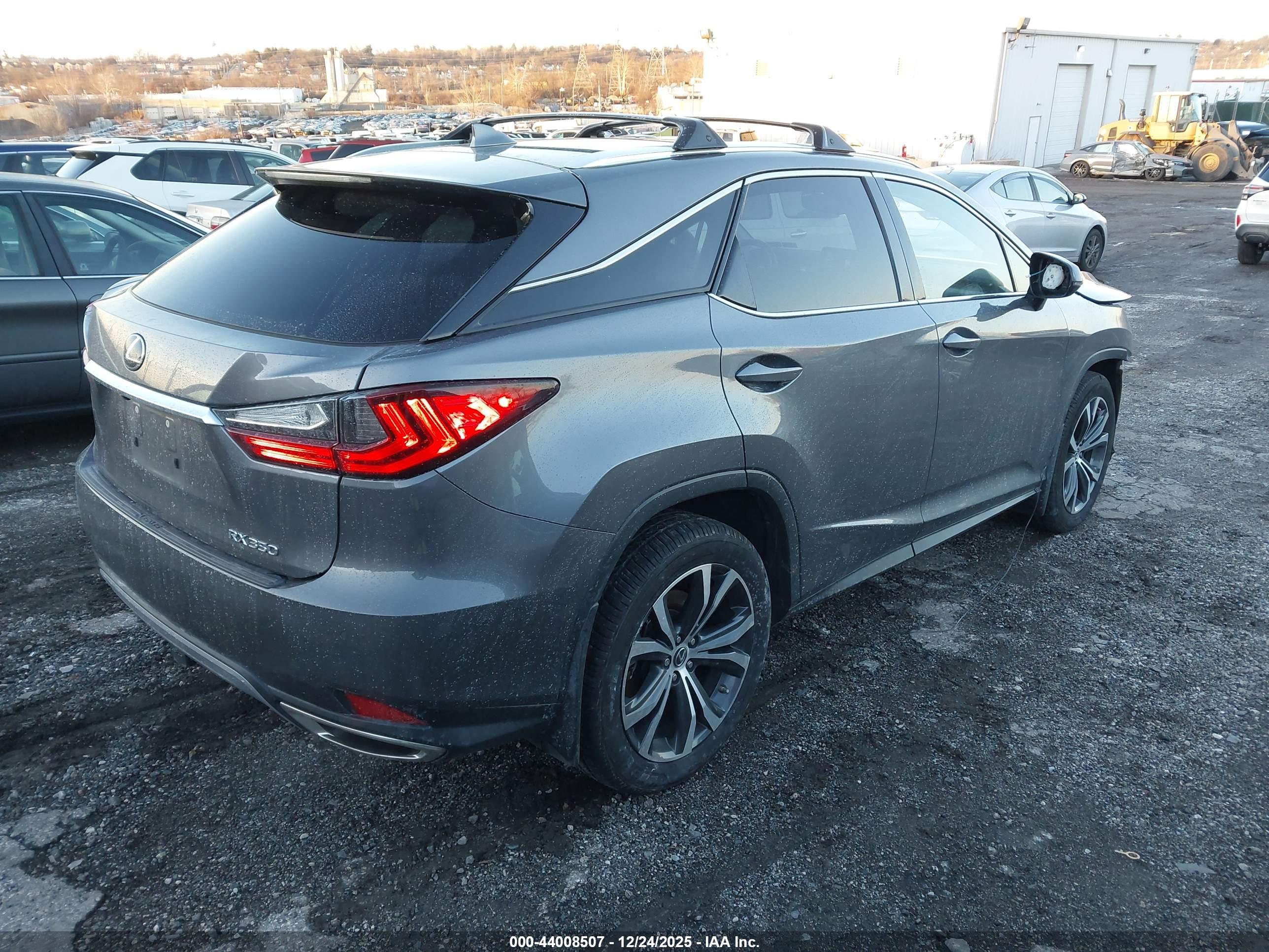 LEXUS RX image 4