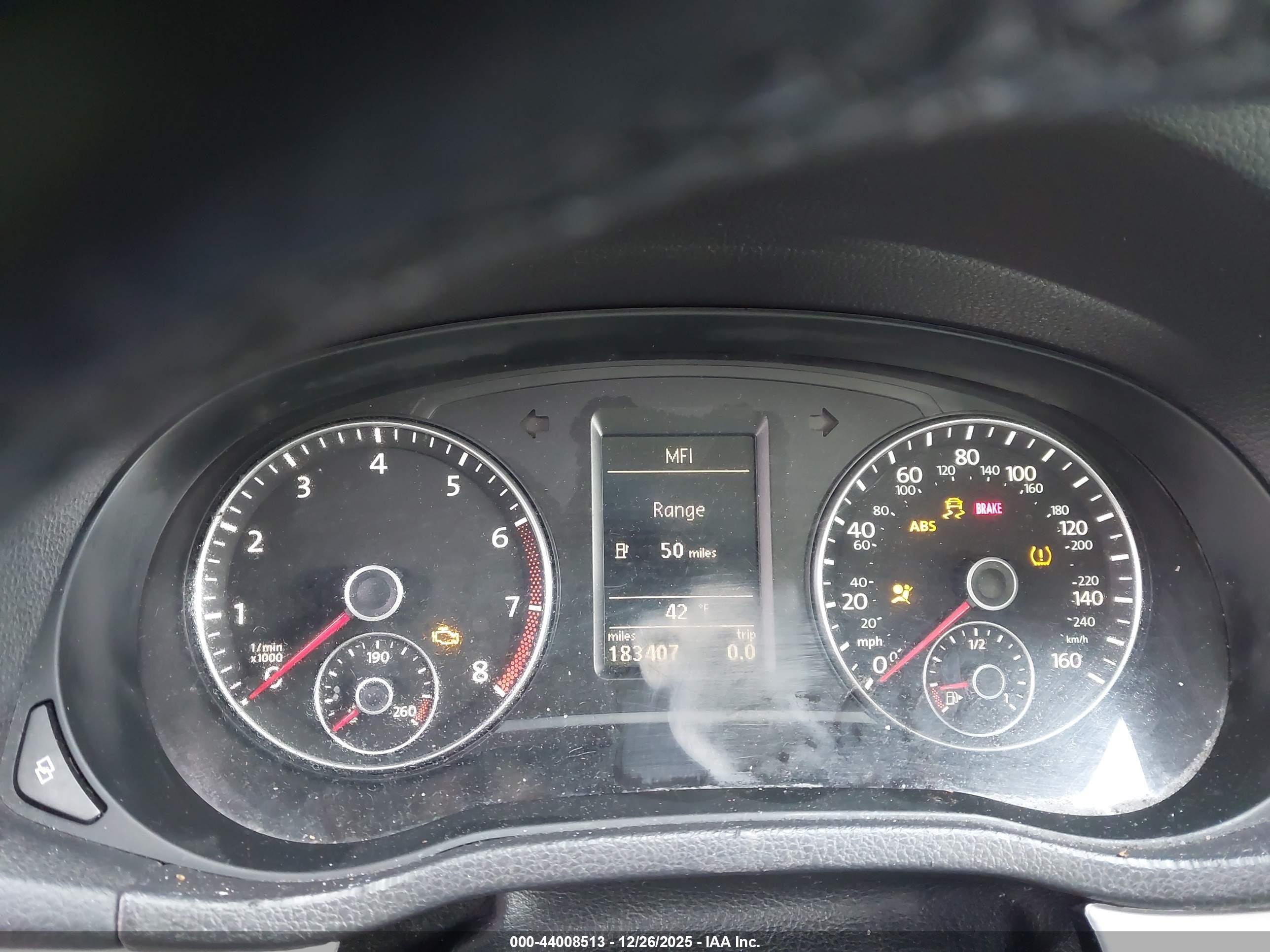 VOLKSWAGEN PASSAT image 7