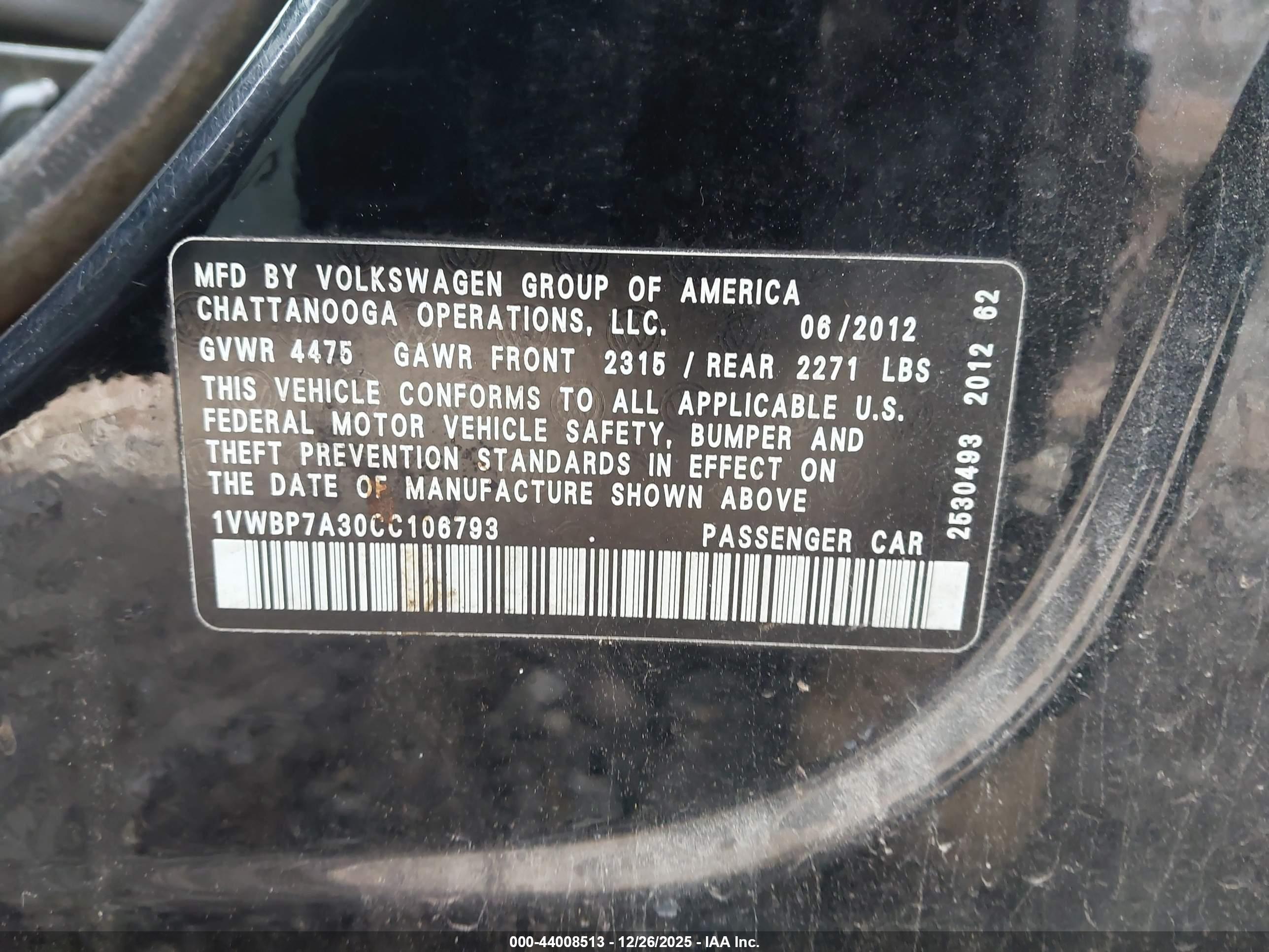 VOLKSWAGEN PASSAT image 9