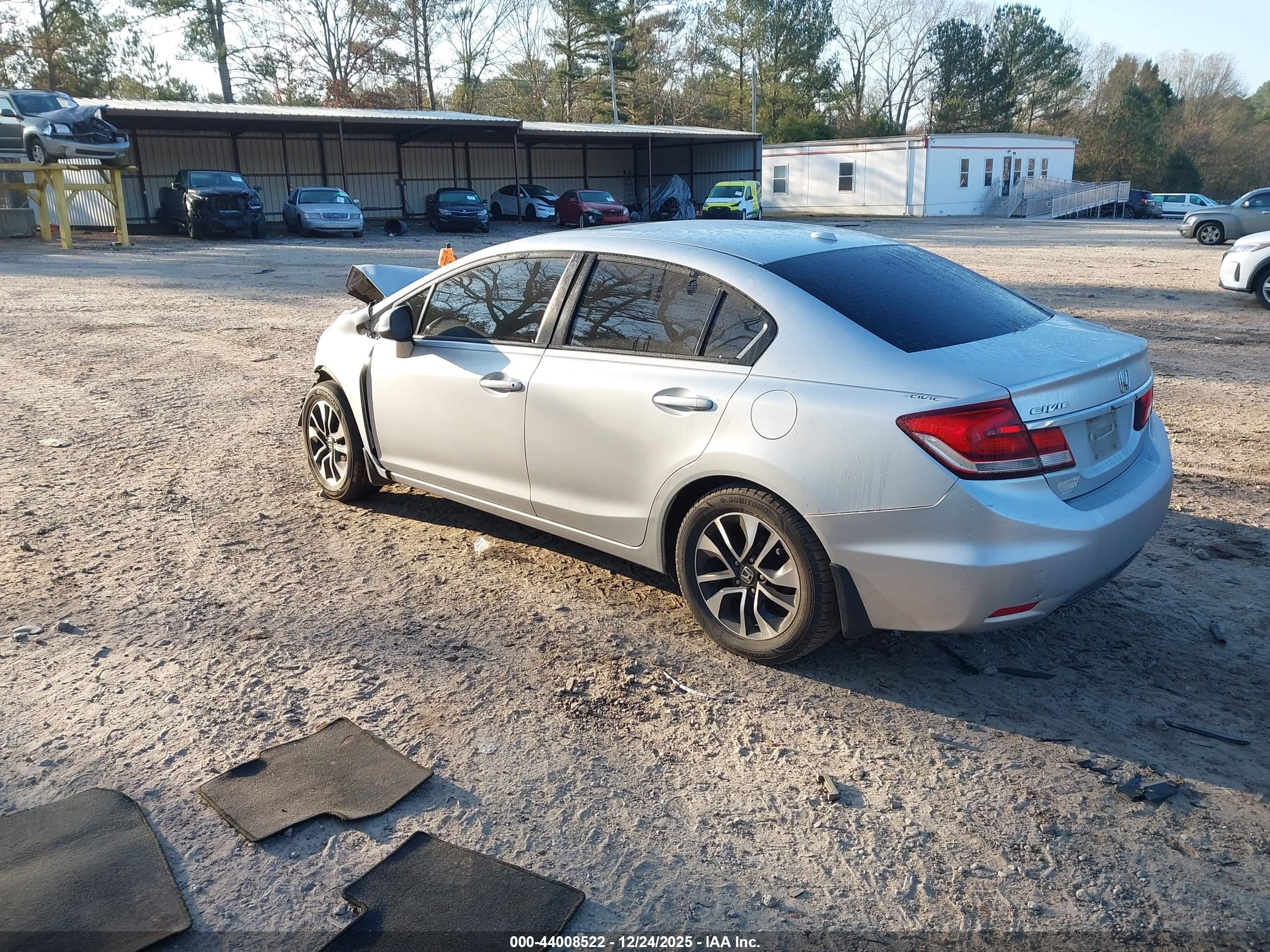 HONDA CIVIC image 3