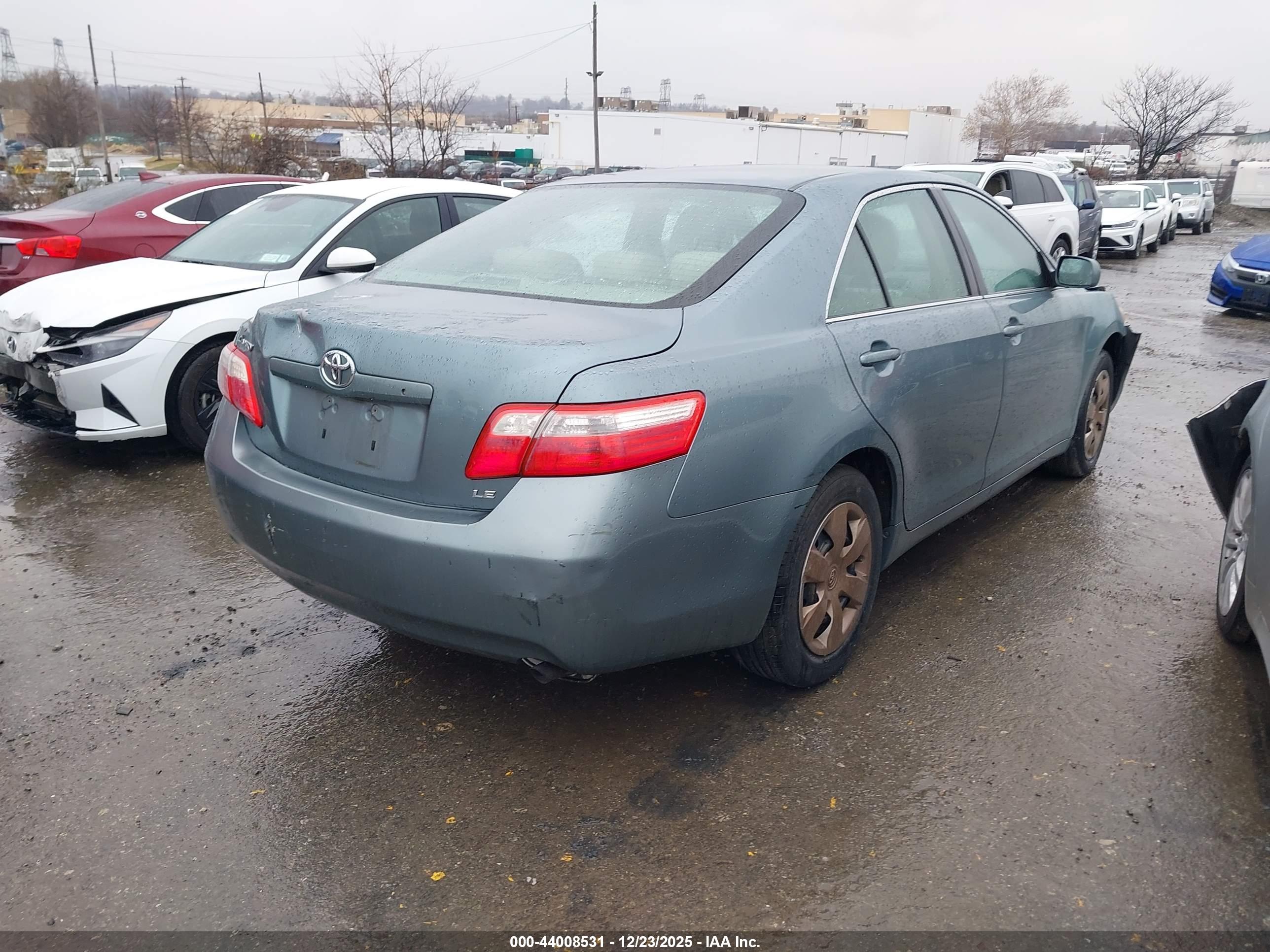 TOYOTA CAMRY image 4