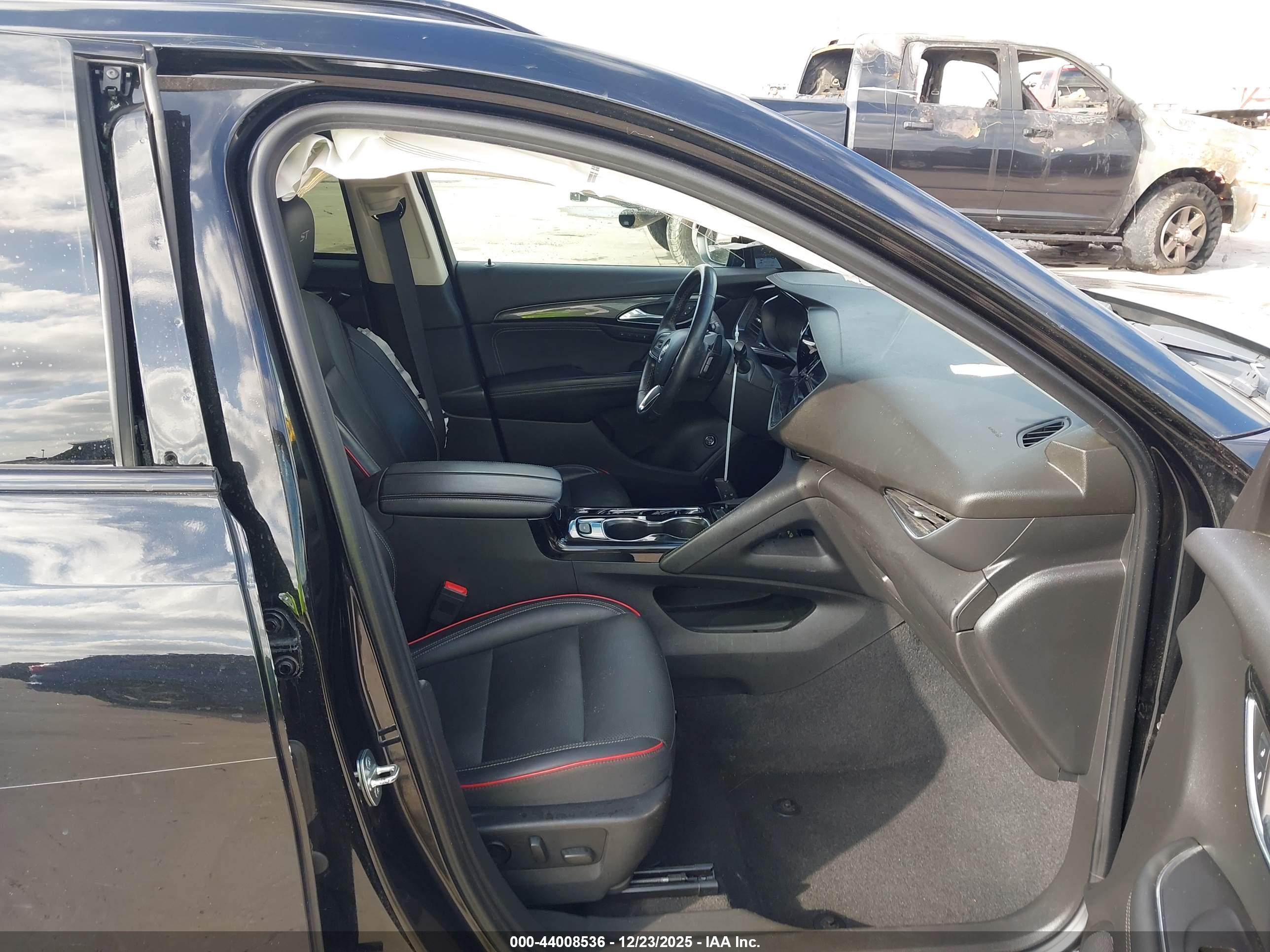 BUICK ENVISION image 5
