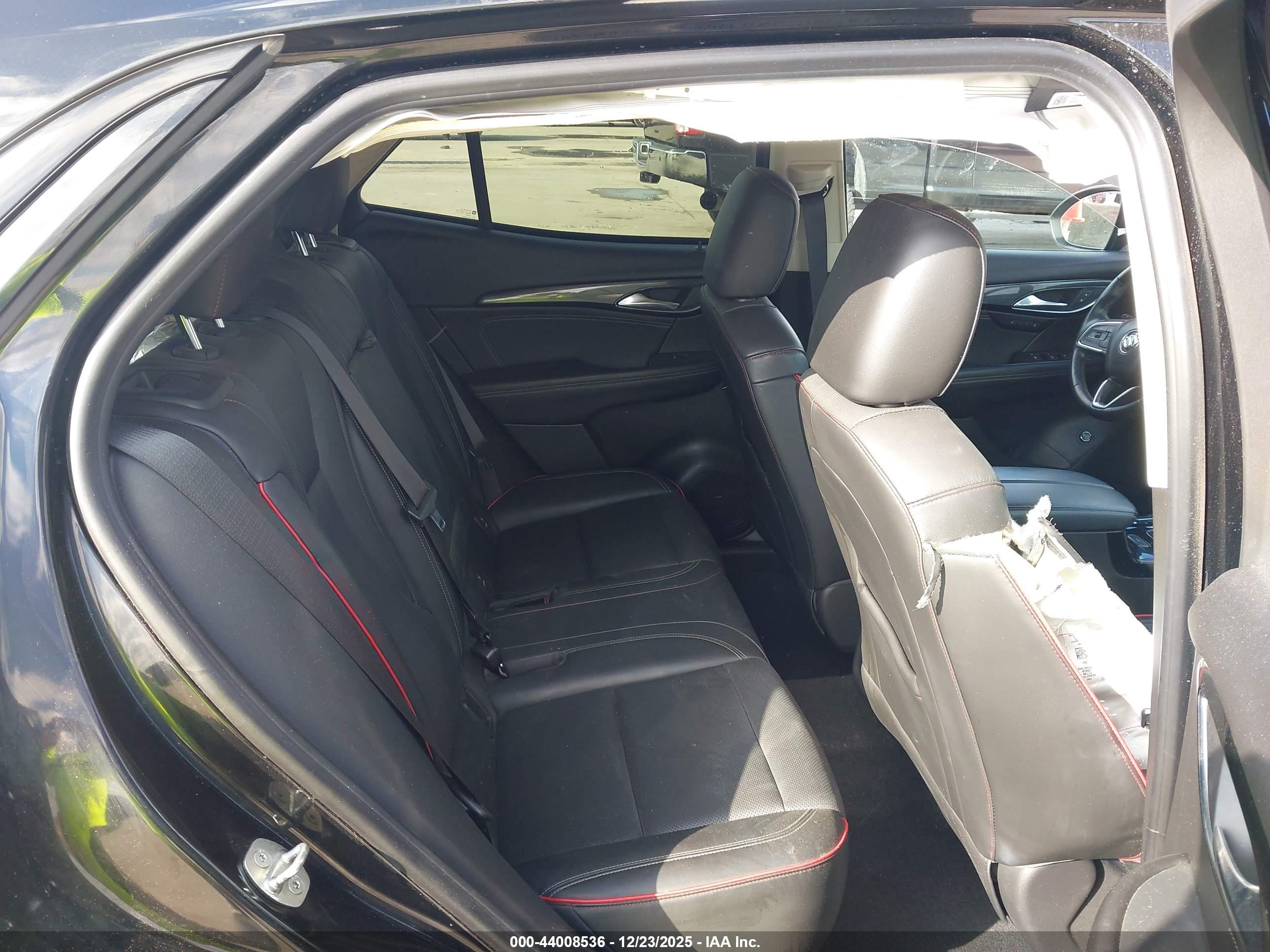 BUICK ENVISION image 8