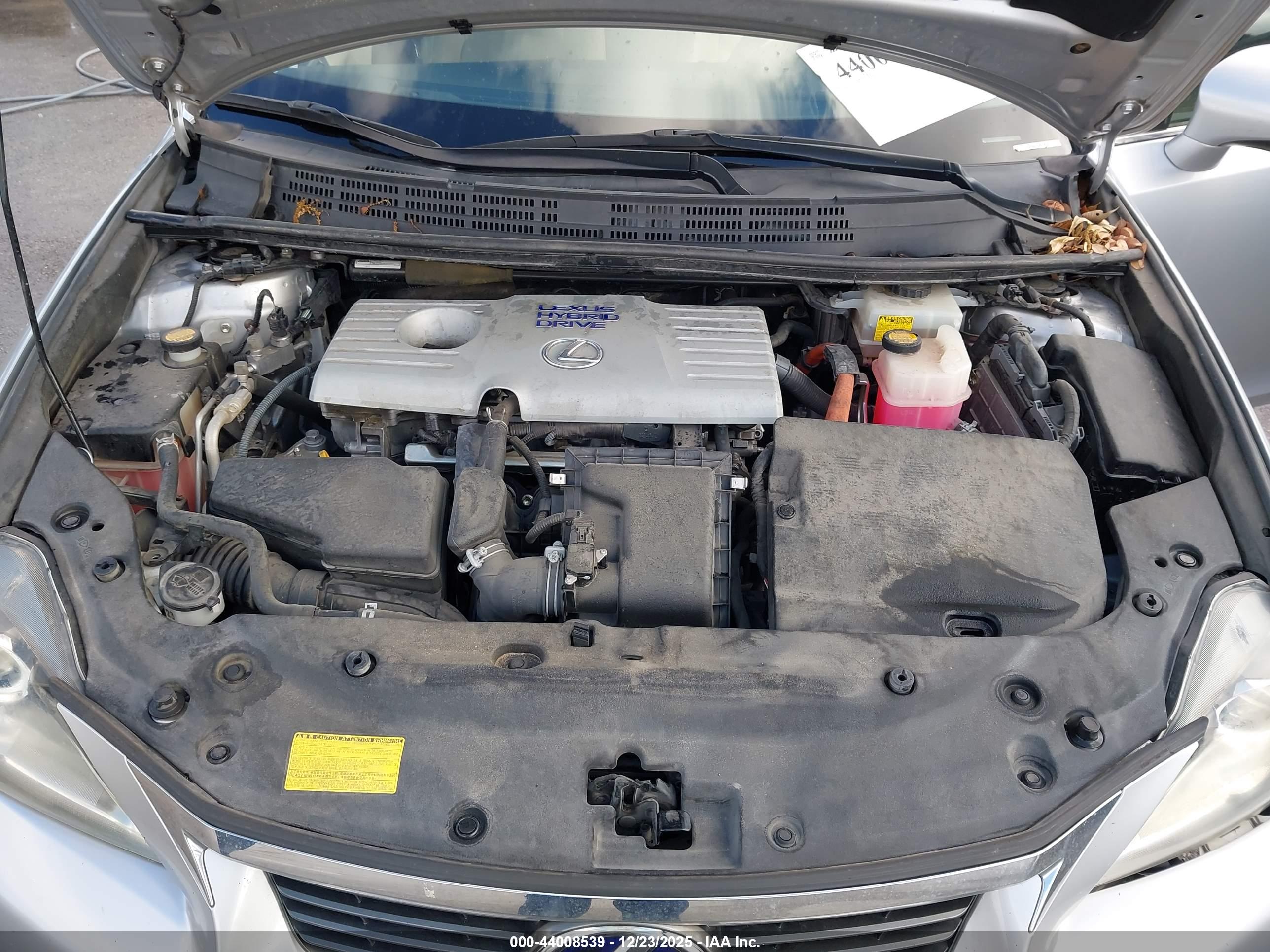 LEXUS CT image 10