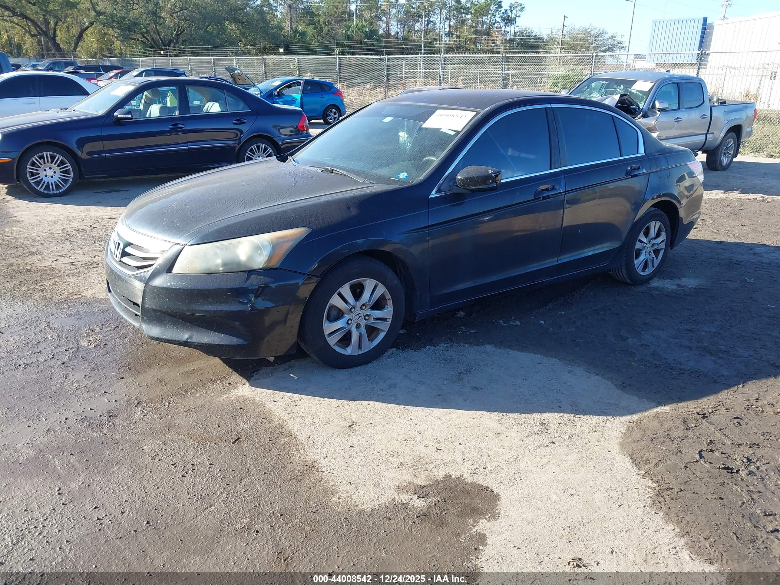 HONDA ACCORD image 2