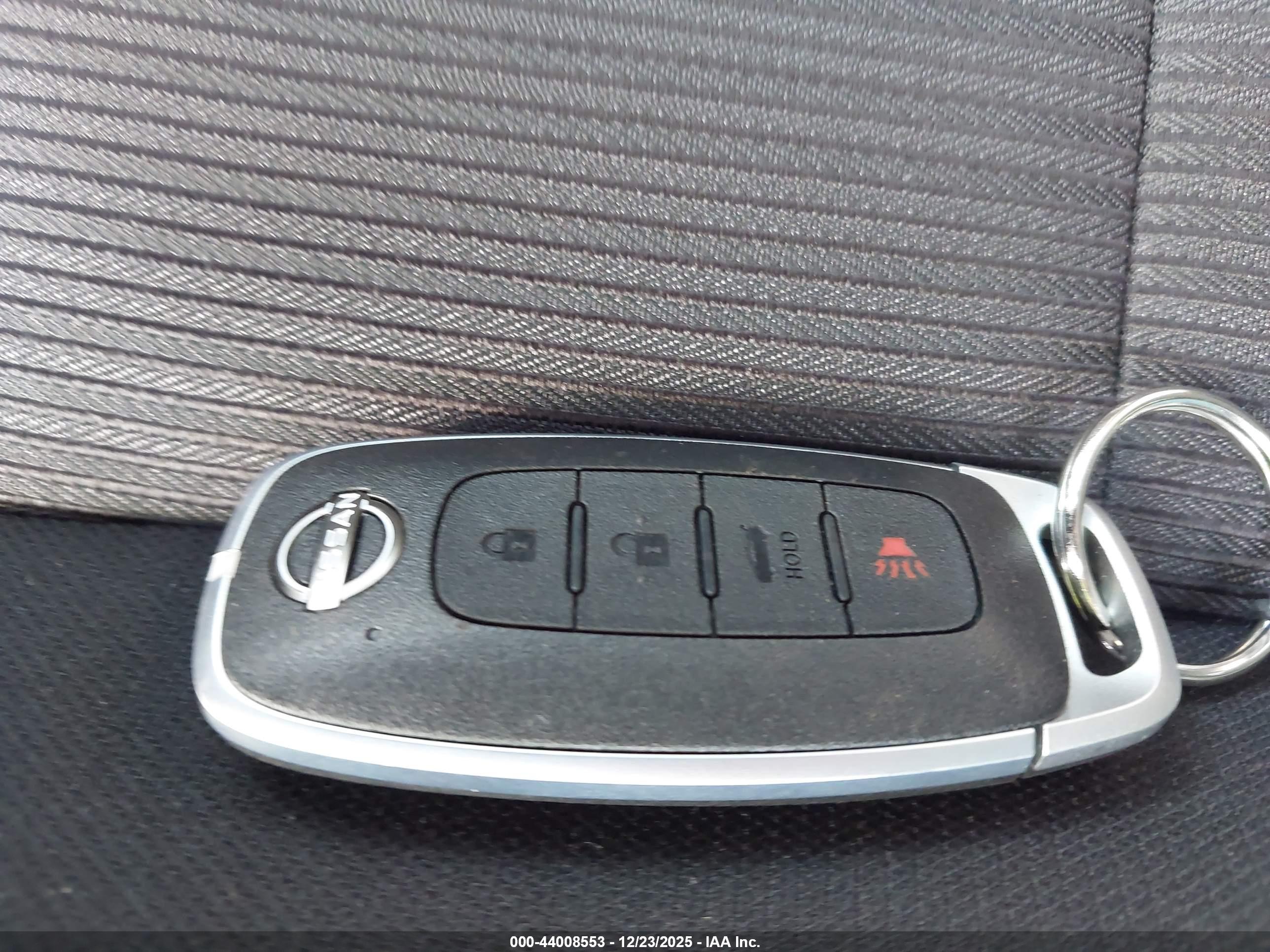 NISSAN SENTRA image 11