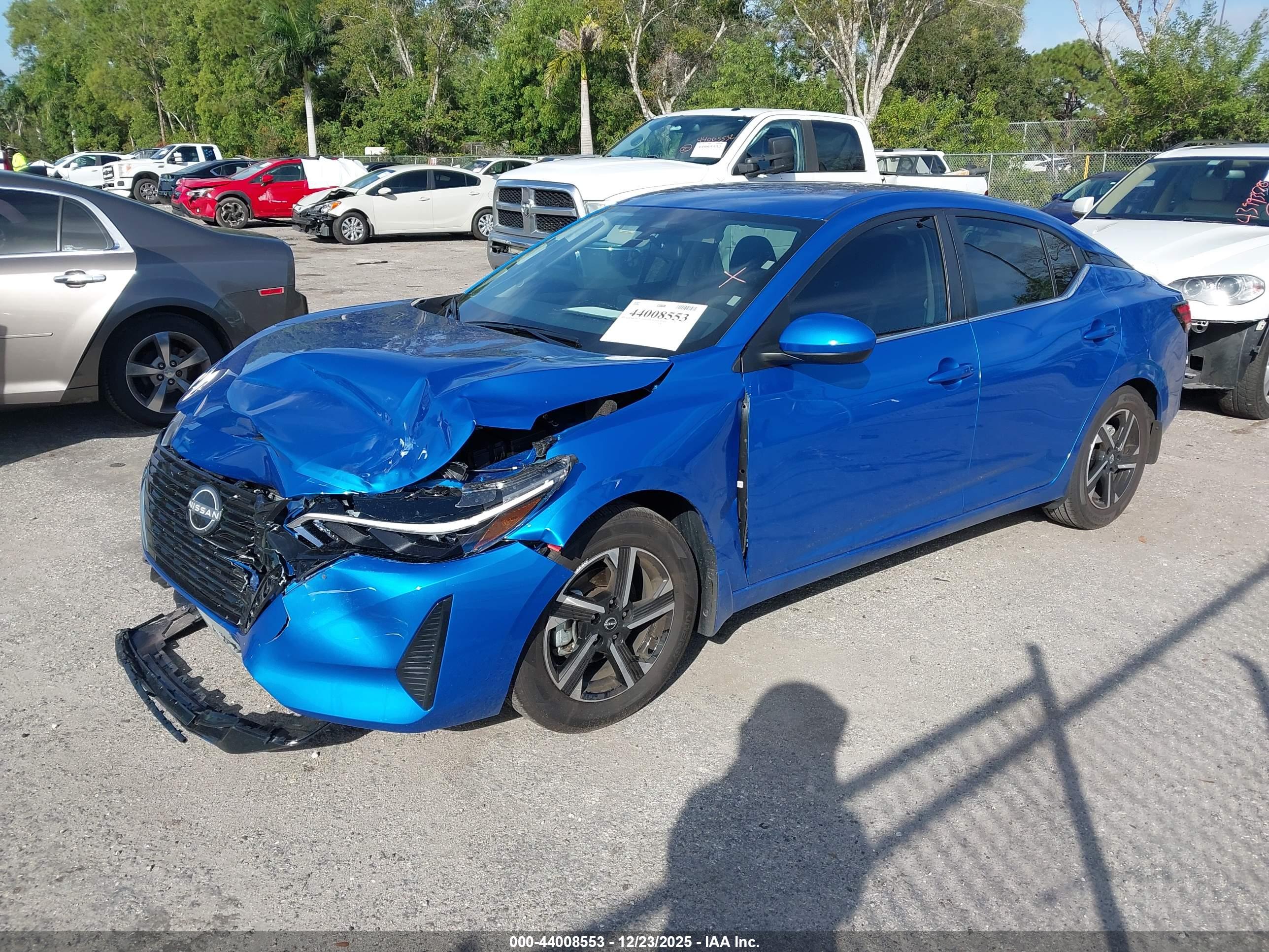 NISSAN SENTRA image 2
