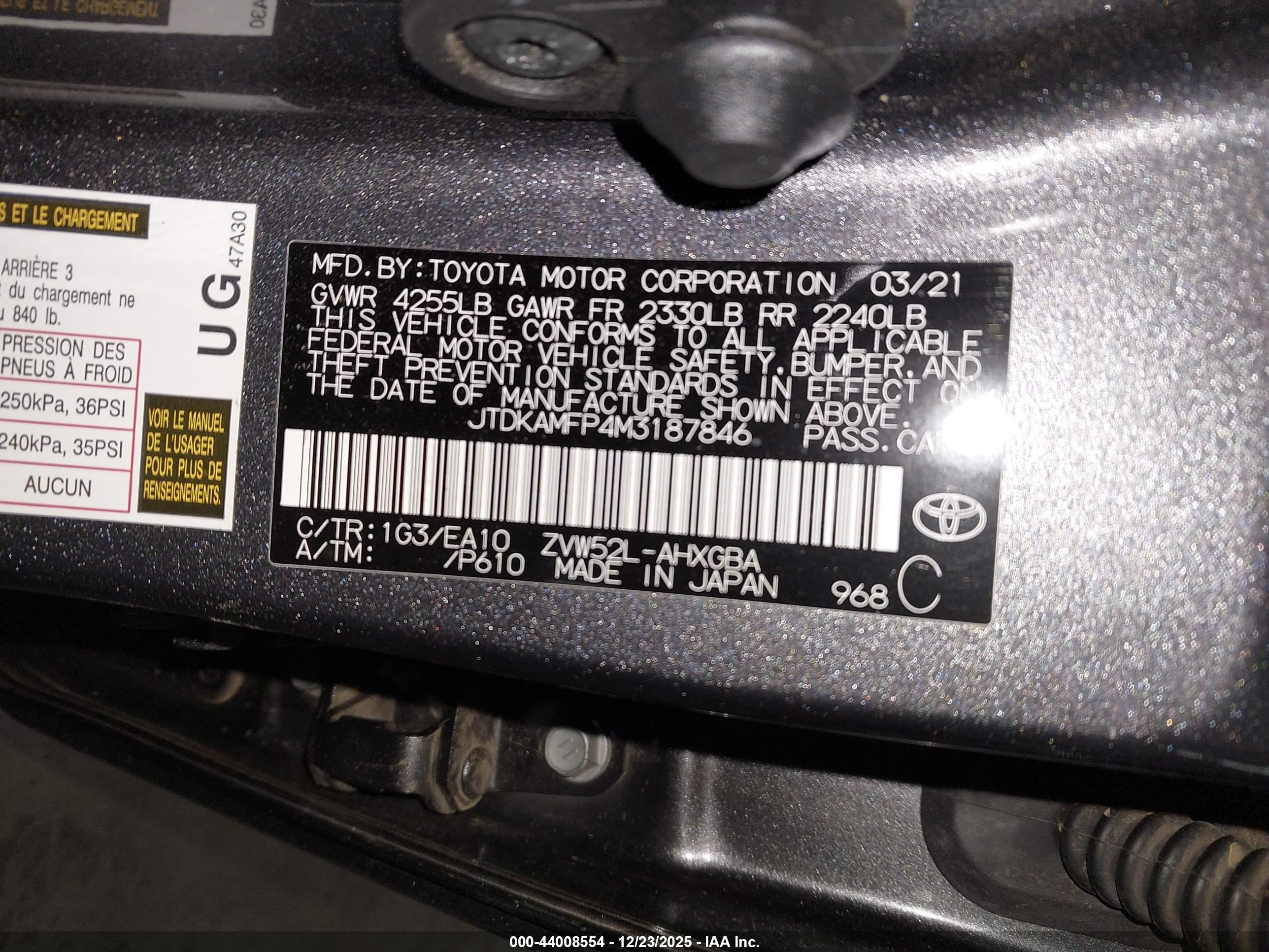 TOYOTA PRIUS image 9