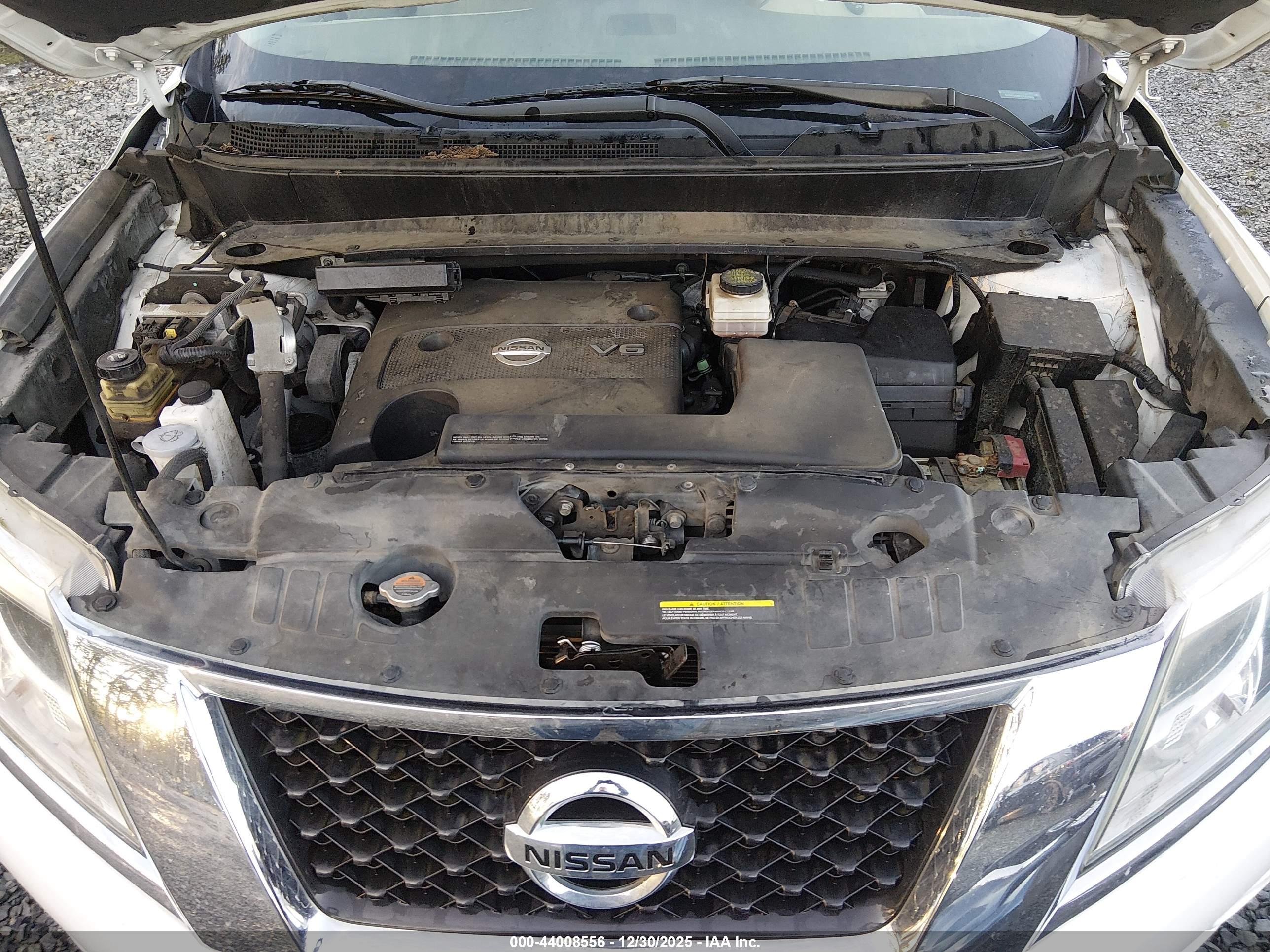 NISSAN PATHFINDER image 10