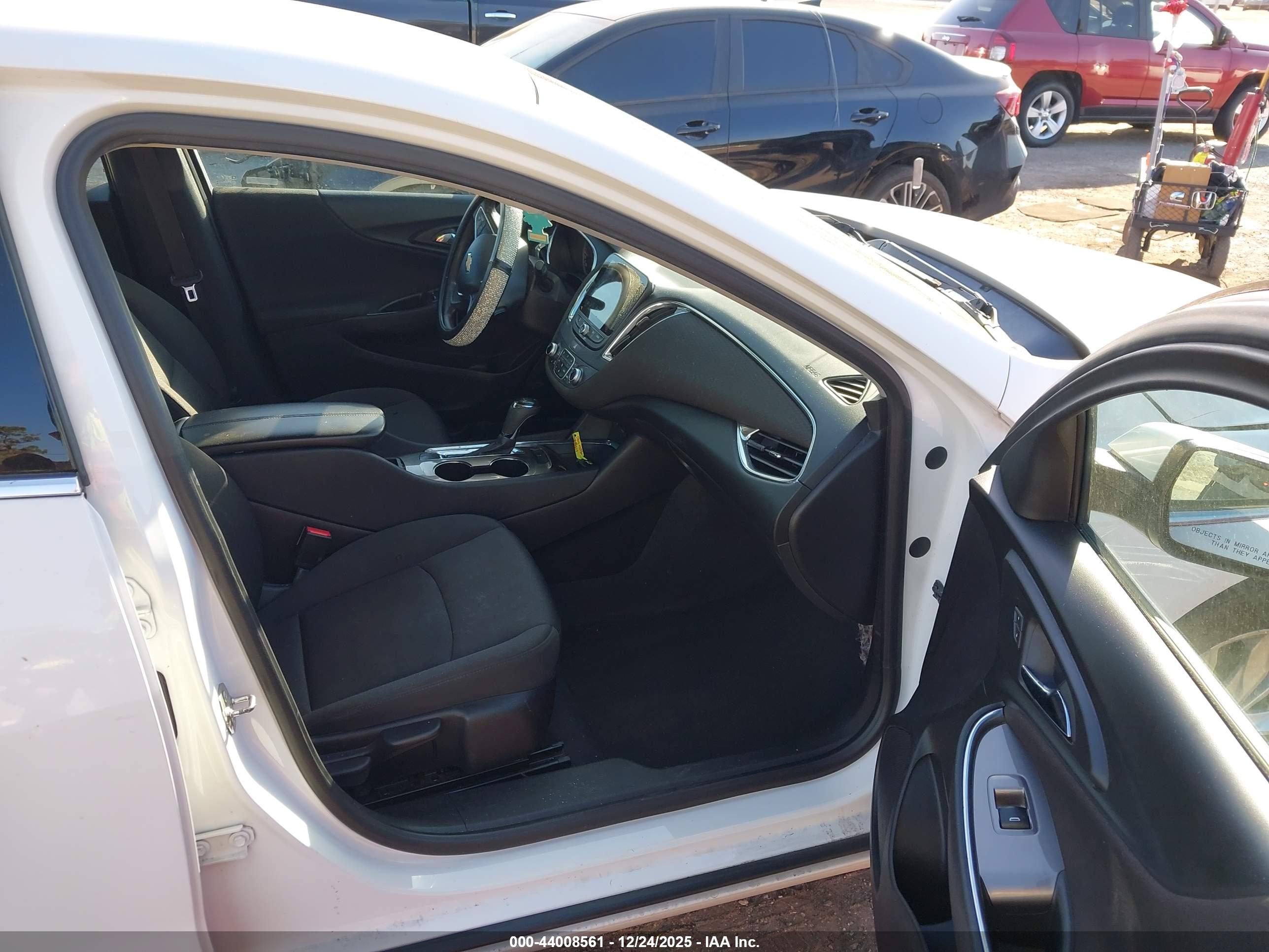 CHEVROLET MALIBU image 5